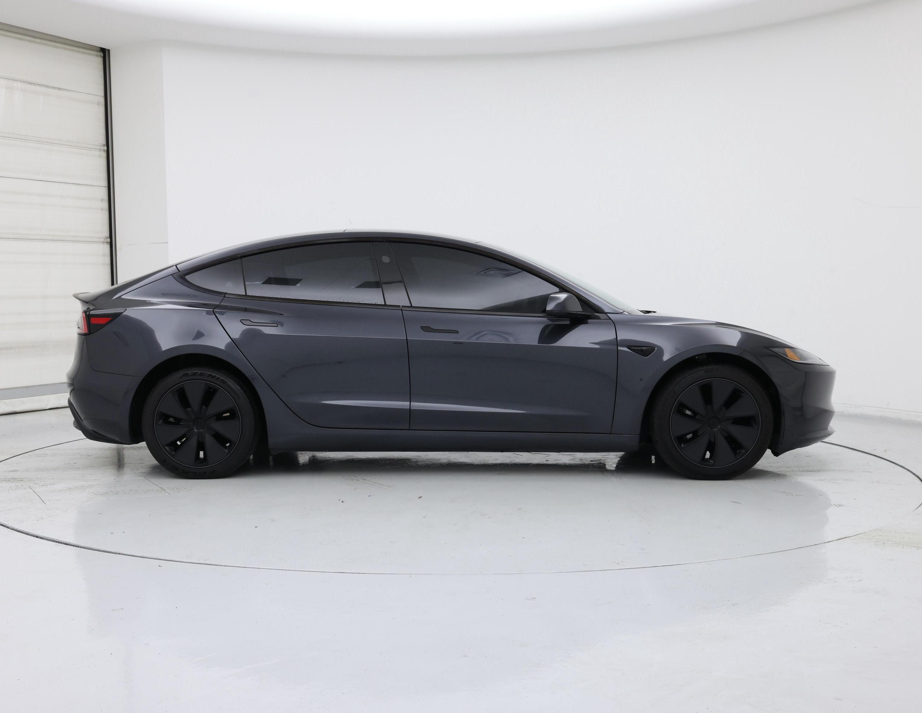 Thumbnail: 2025 Tesla Model 3 - 7