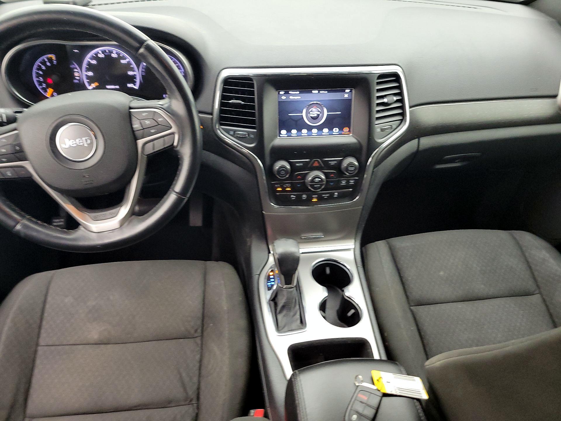 Thumbnail: 2018 Jeep Grand Cherokee - 9