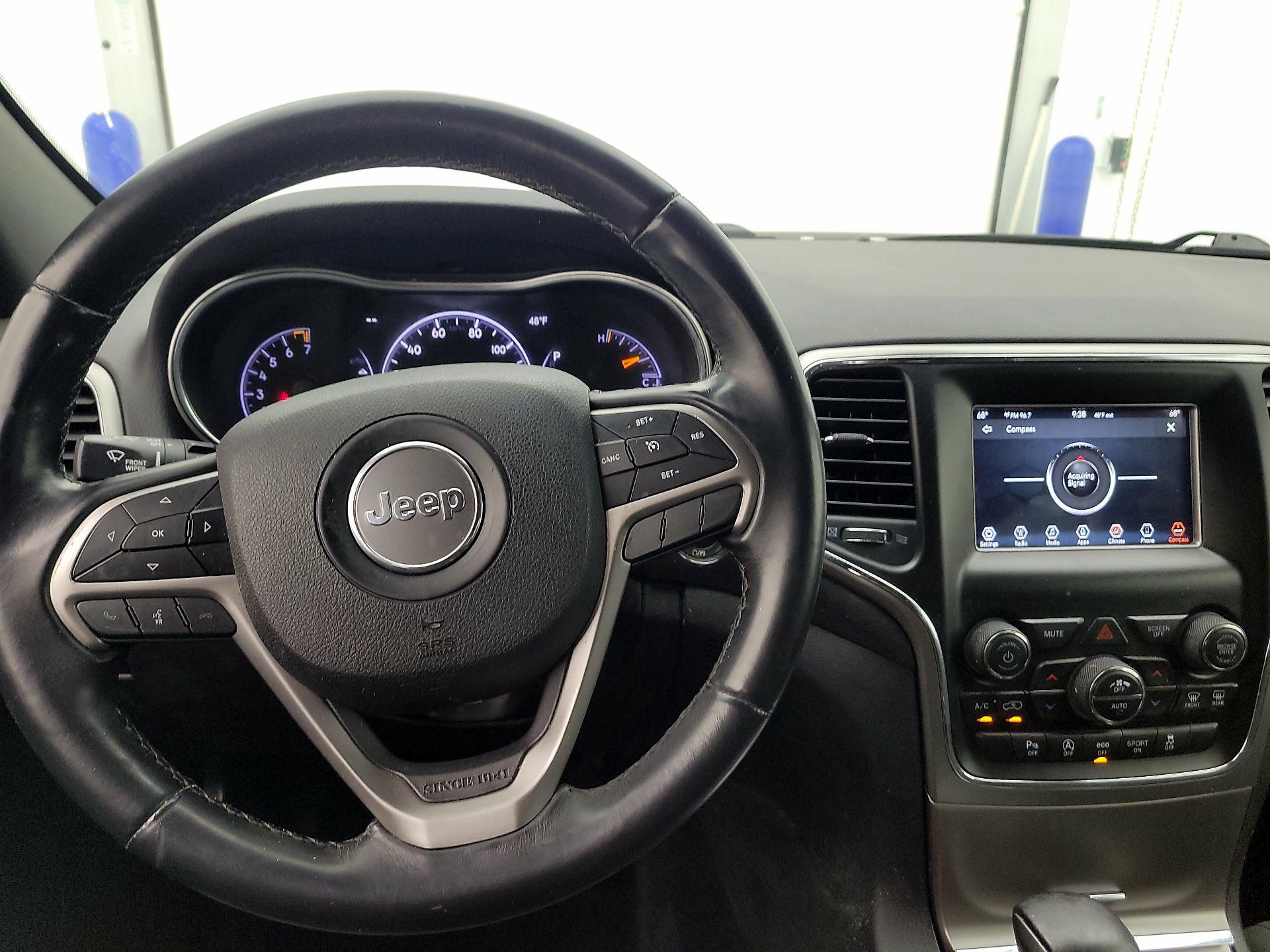 Thumbnail: 2018 Jeep Grand Cherokee - 10