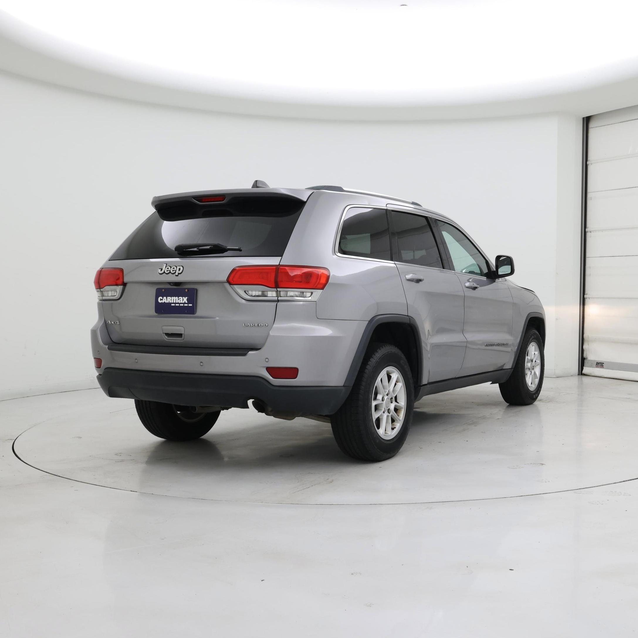 Thumbnail: 2018 Jeep Grand Cherokee - 8