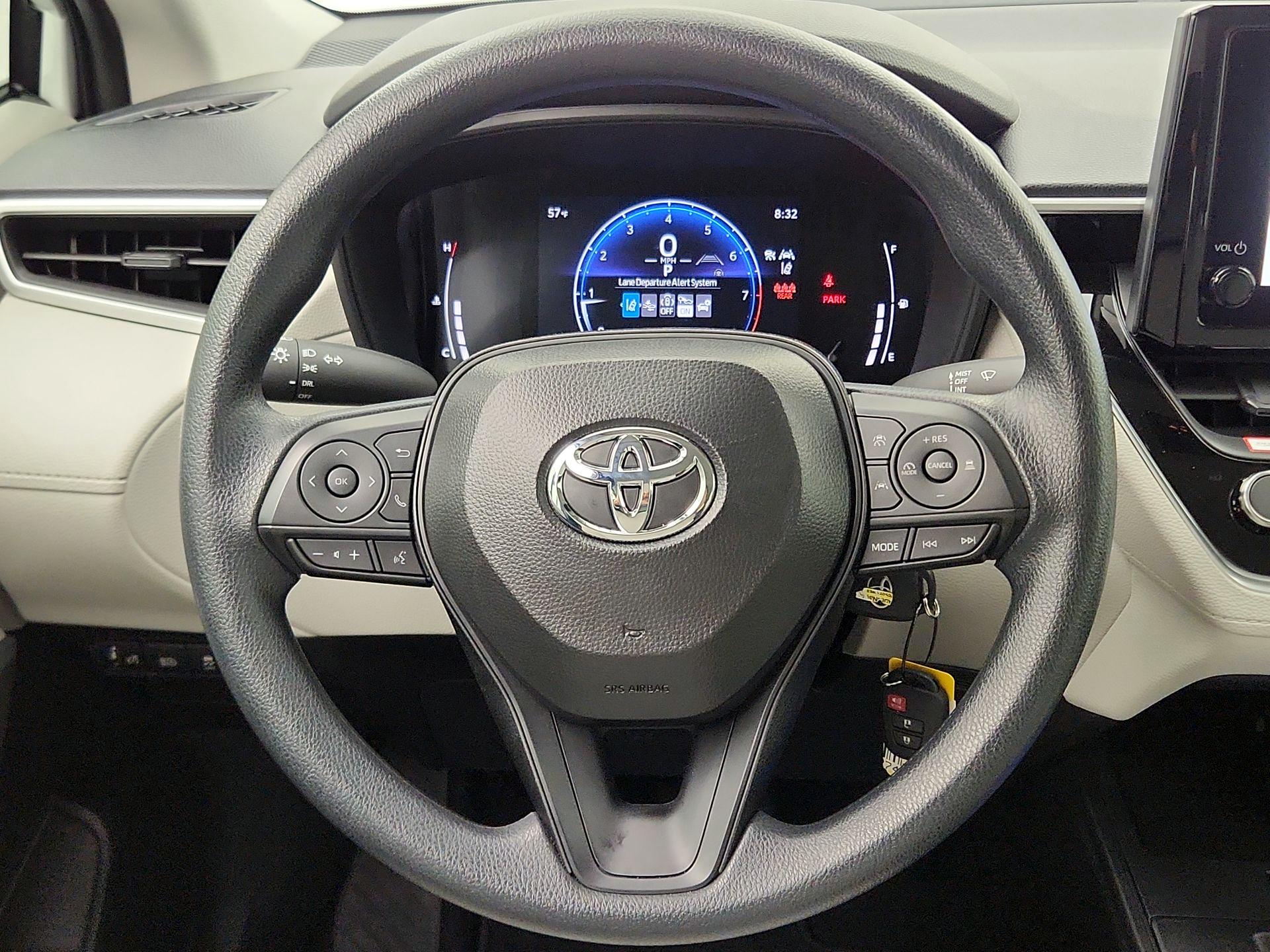 Thumbnail: 2026 Toyota Corolla Cross - 10