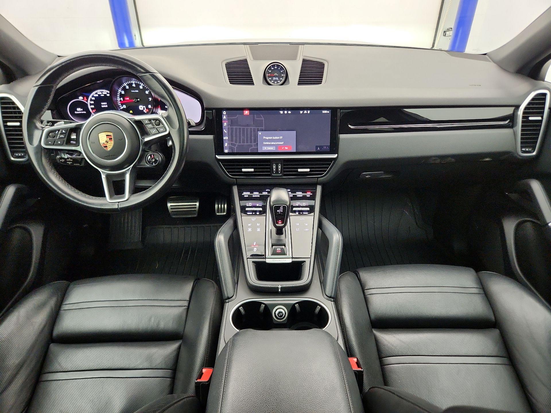 Thumbnail: 2020 Porsche Cayenne - 9