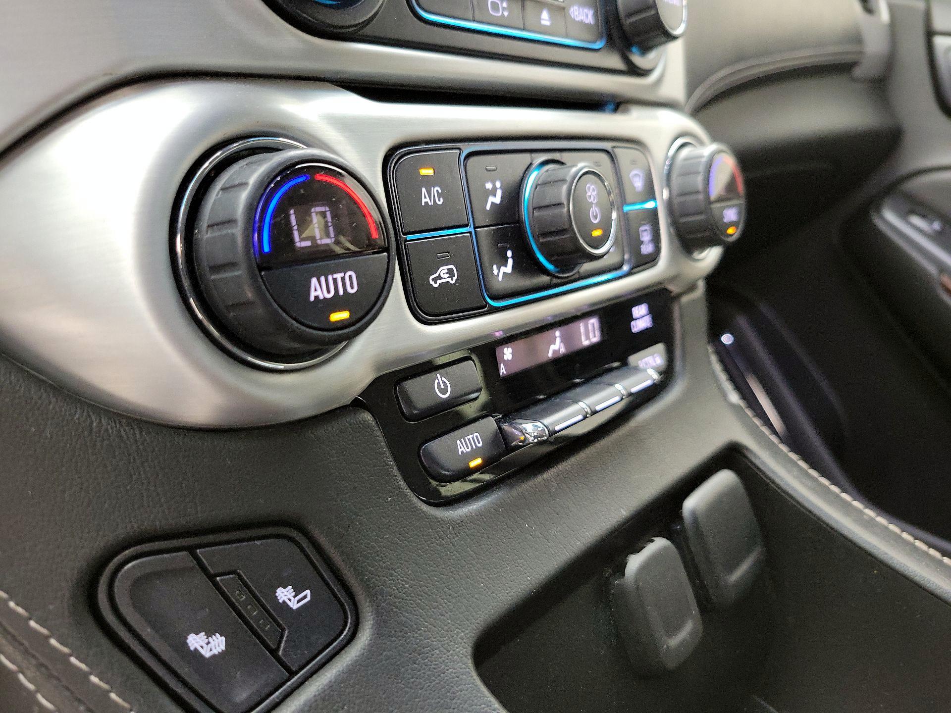 Thumbnail: 2019 GMC Yukon - 16