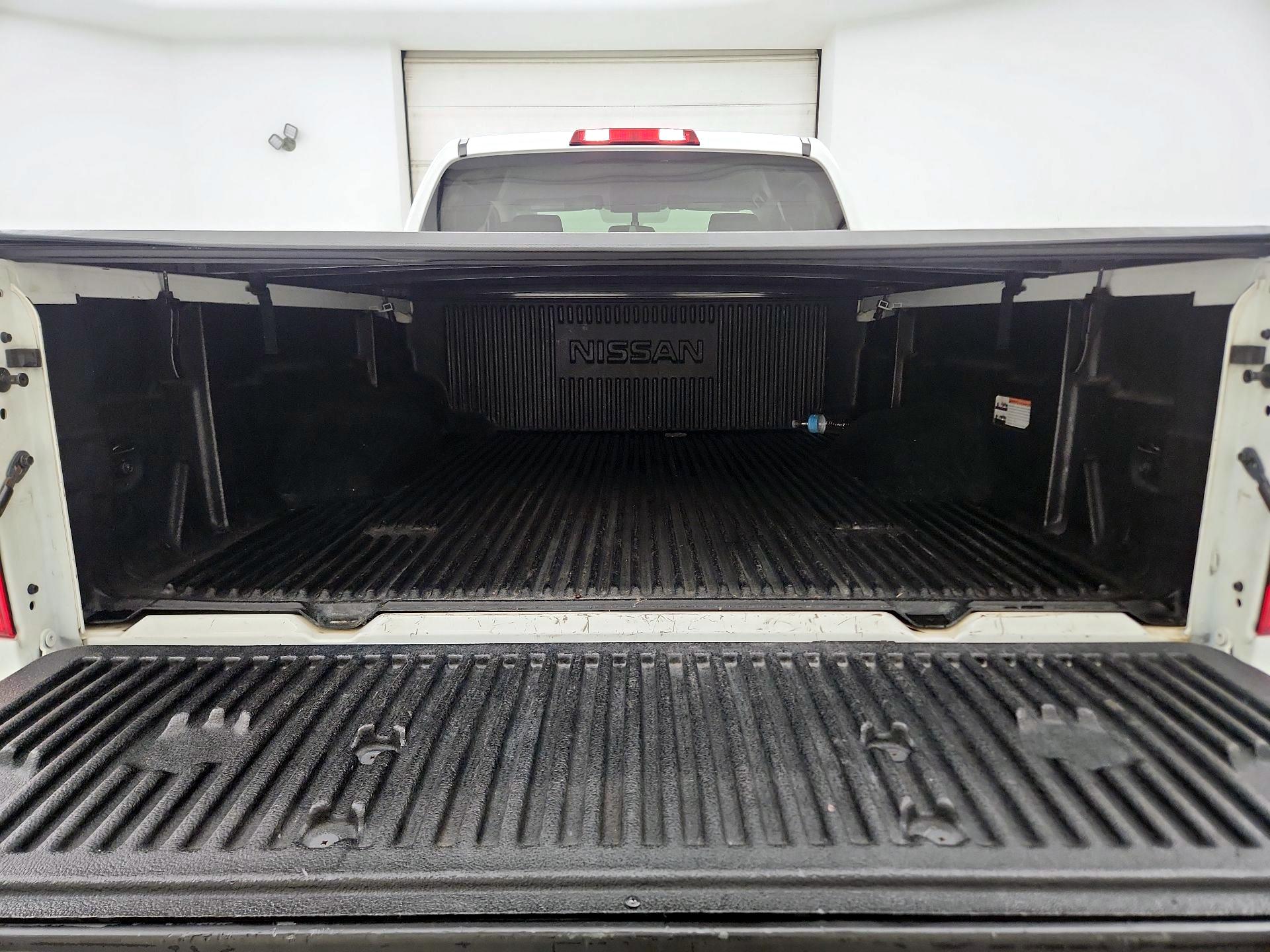 Thumbnail: 2016 Nissan Frontier - 19