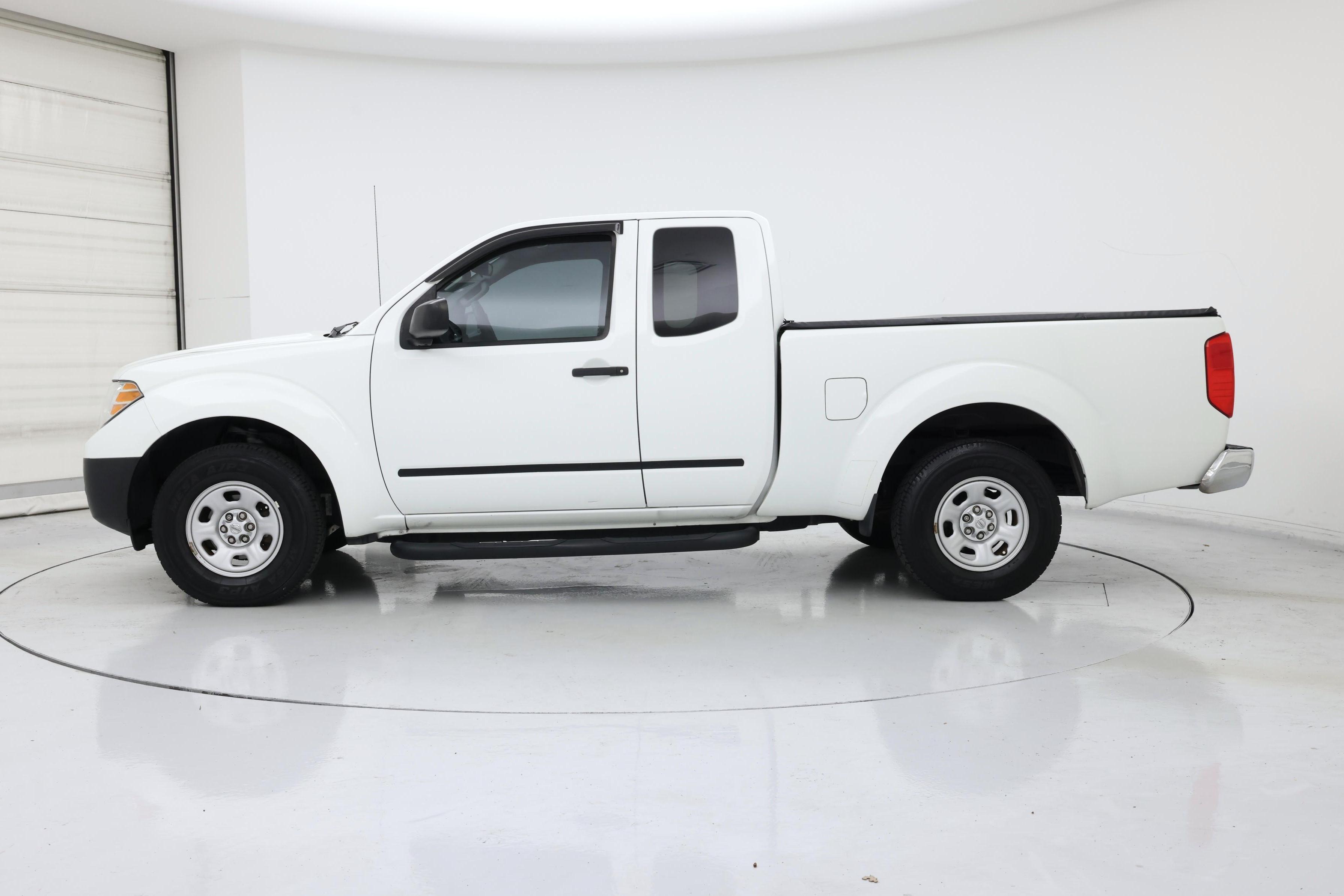 Thumbnail: 2016 Nissan Frontier - 3