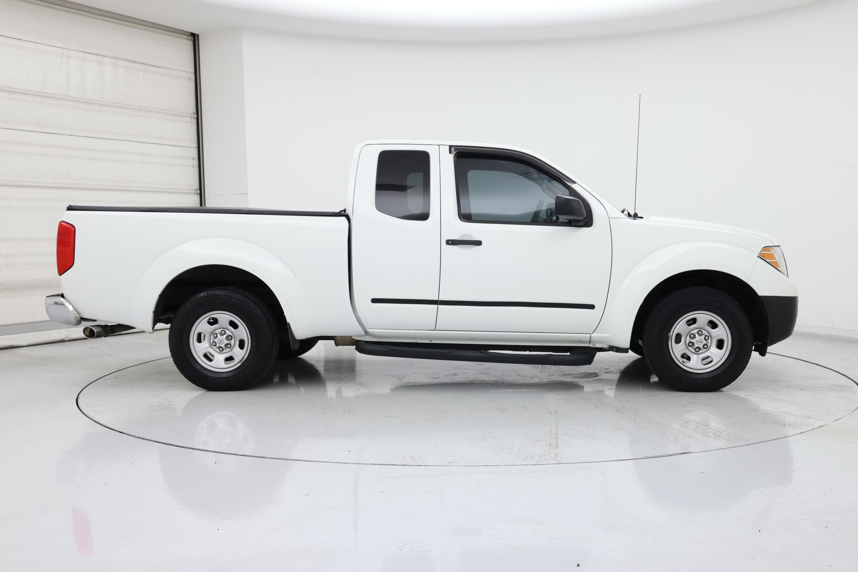 Thumbnail: 2016 Nissan Frontier - 7