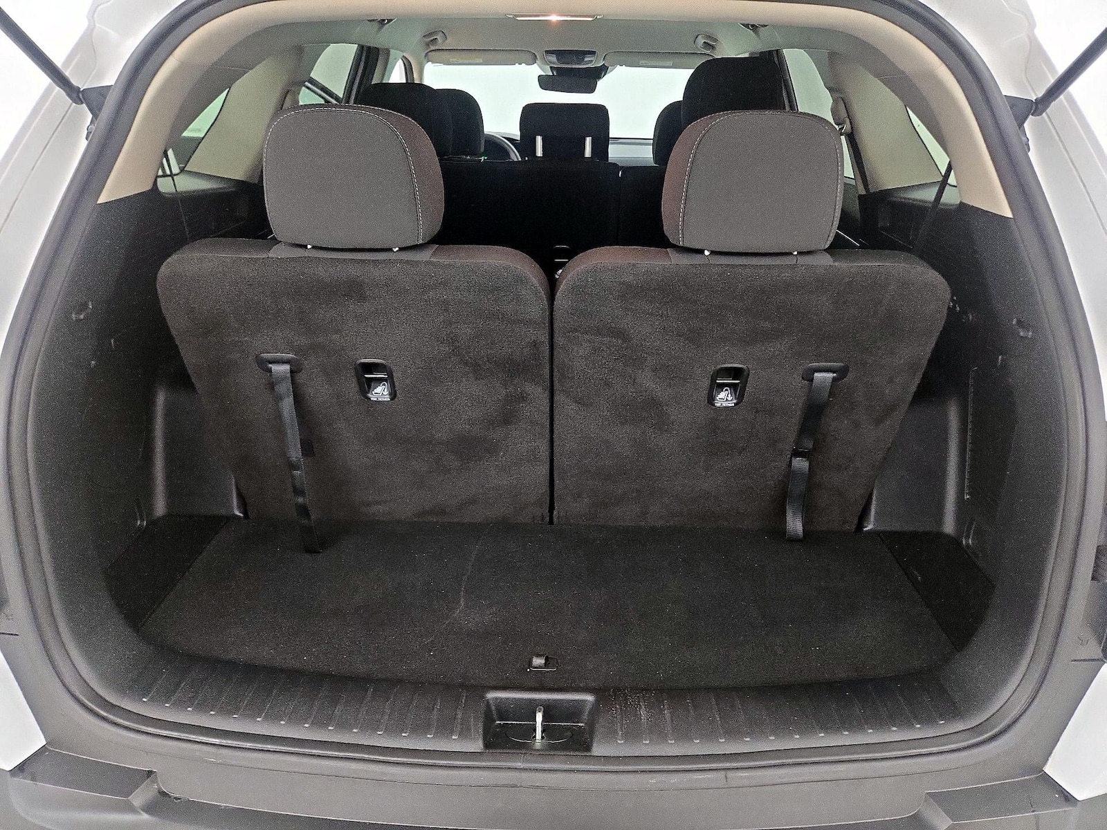 2023 Kia Sorento LX - Photo 22