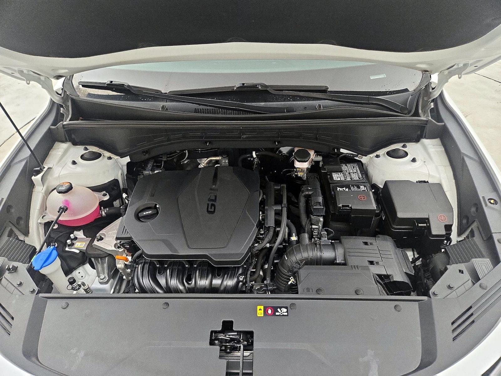 2023 Kia Sorento LX - Photo 24