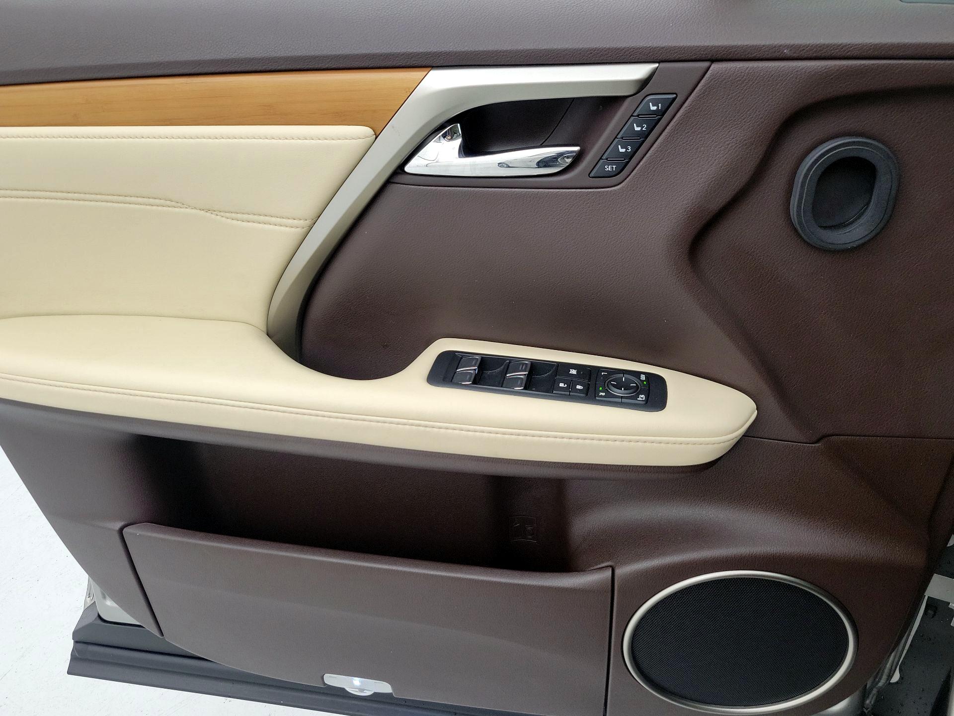 Thumbnail: 2019 Lexus RX - 12