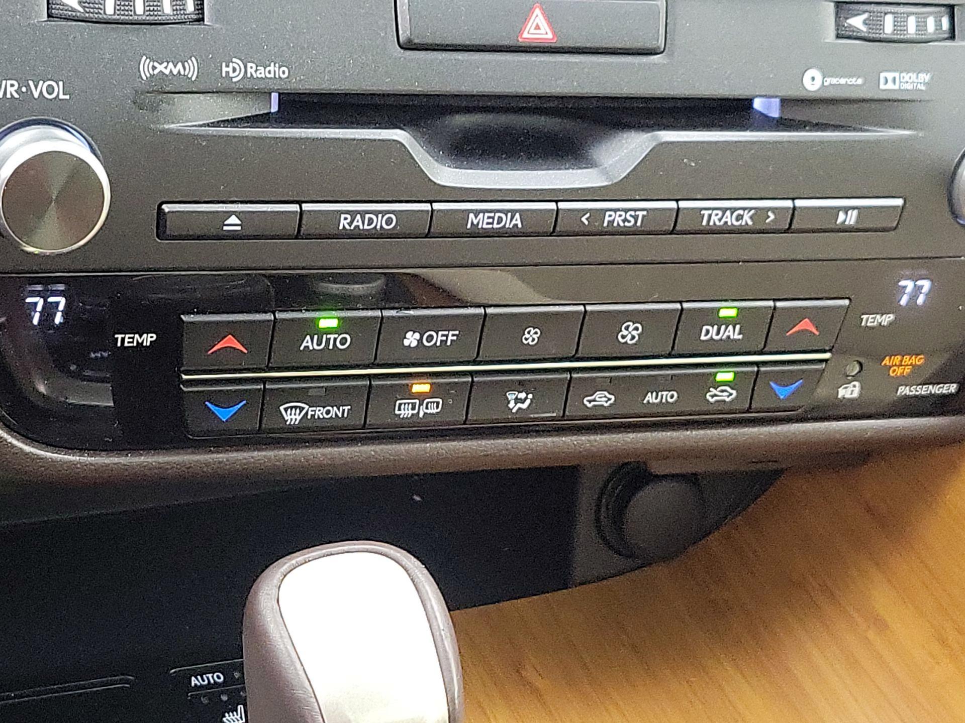 Thumbnail: 2019 Lexus RX - 17