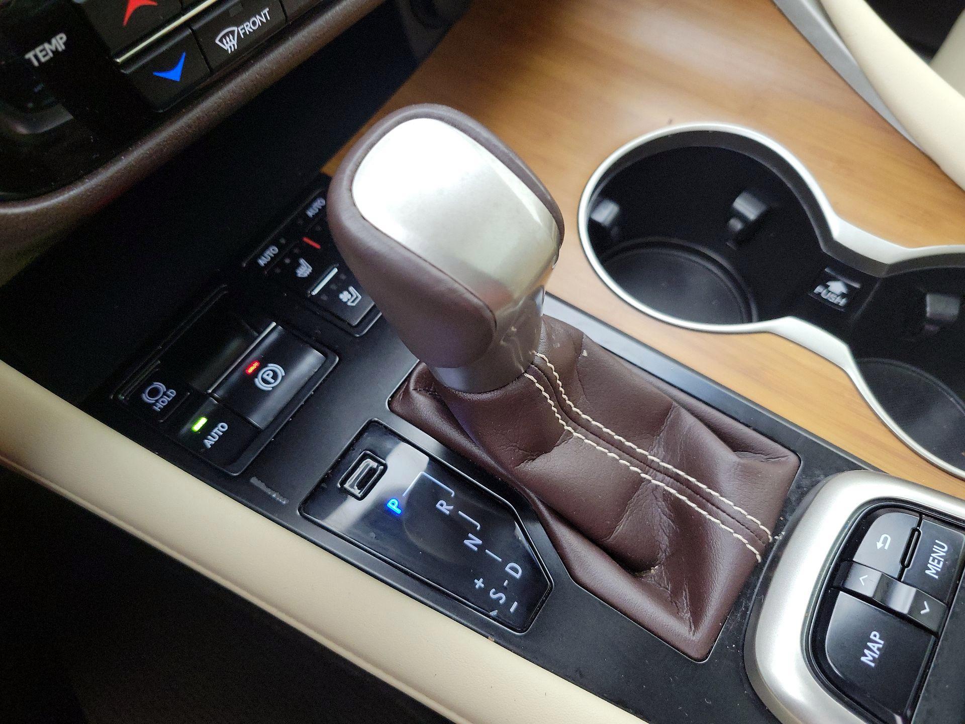 Thumbnail: 2019 Lexus RX - 18