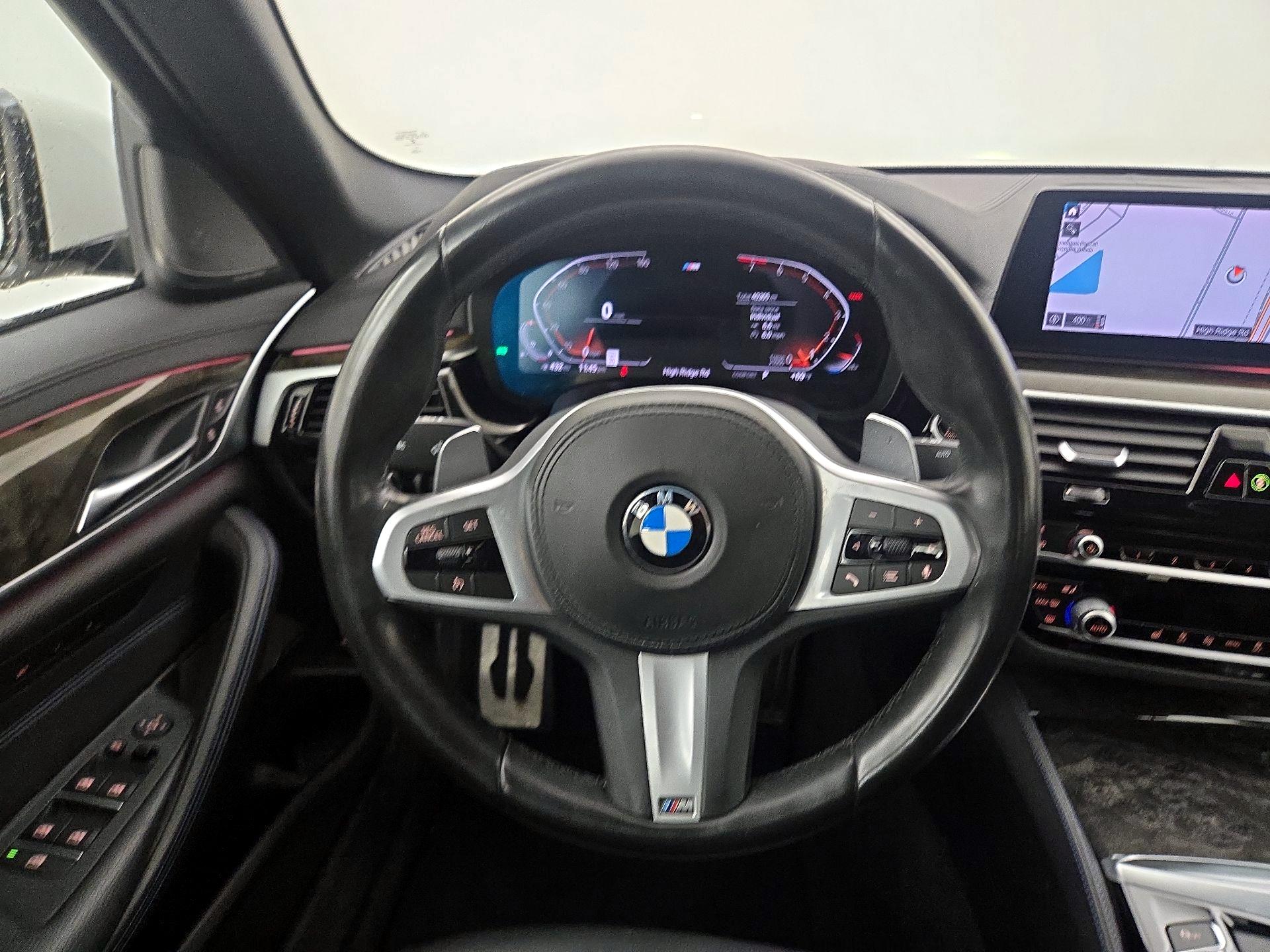 Thumbnail: 2020 BMW 5 Series - 10