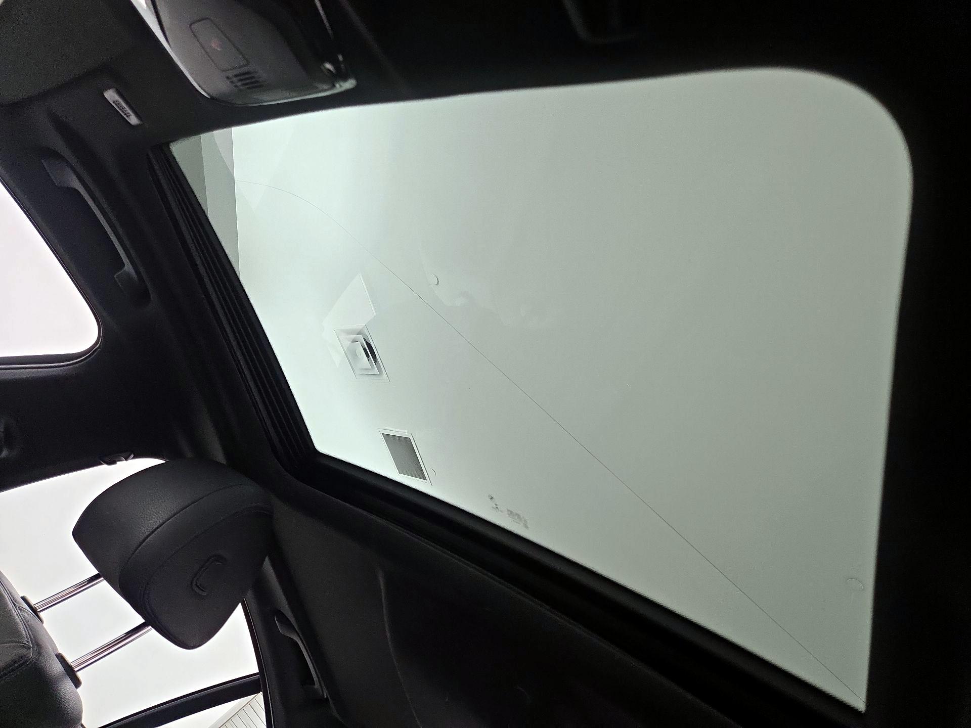 Thumbnail: 2020 BMW 5 Series - 20