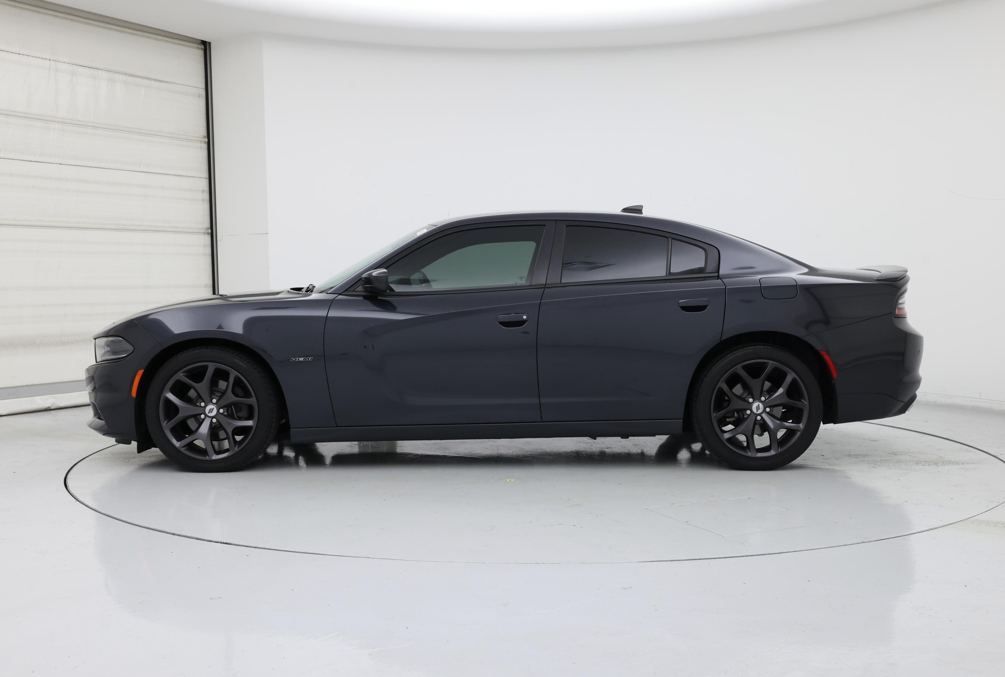 Thumbnail: 2017 Dodge Charger - 3