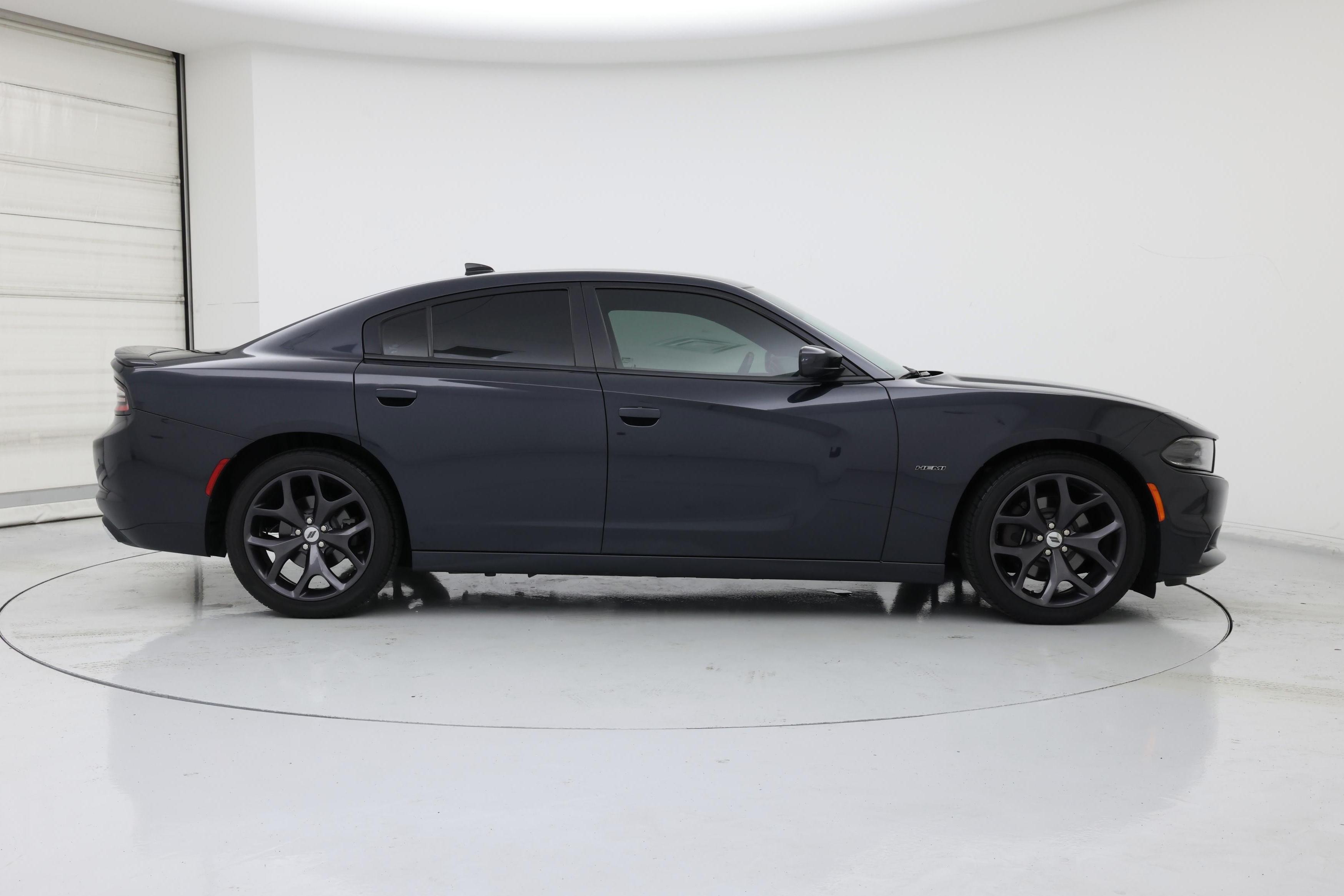 Thumbnail: 2017 Dodge Charger - 7