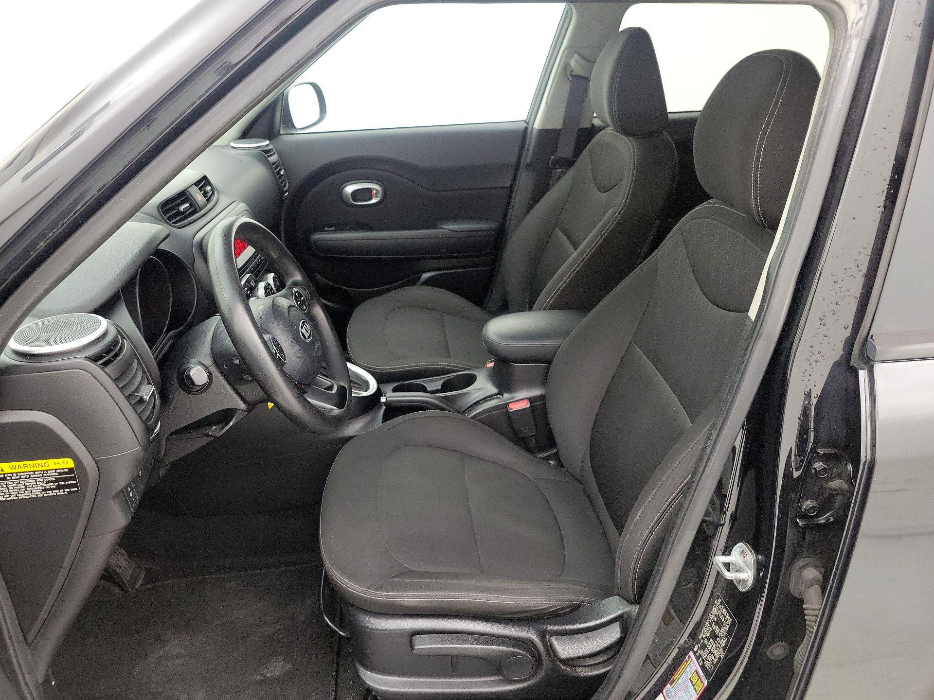 Thumbnail: 2016 Kia Soul - 11