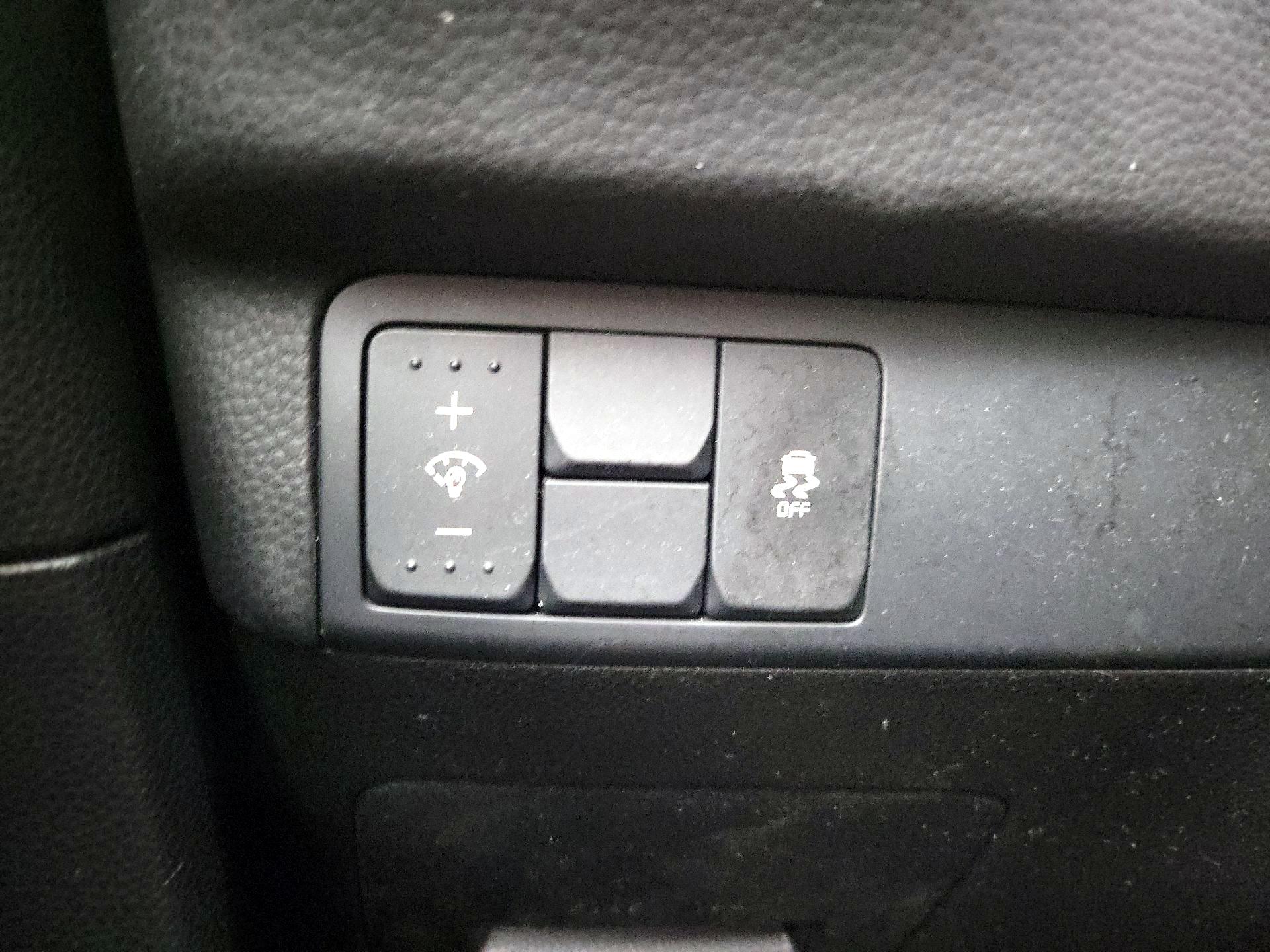 Thumbnail: 2016 Kia Soul - 13