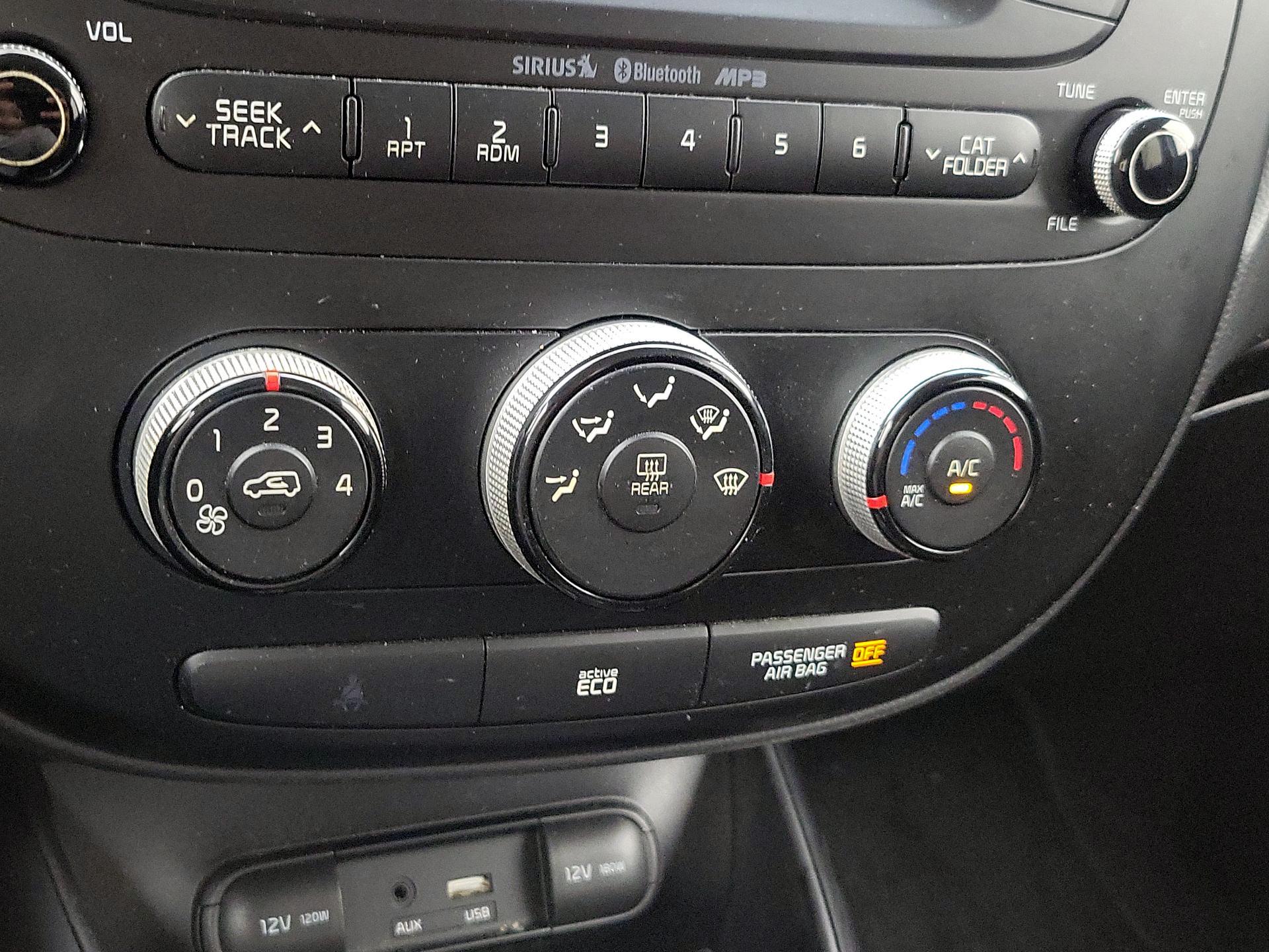 Thumbnail: 2016 Kia Soul - 15