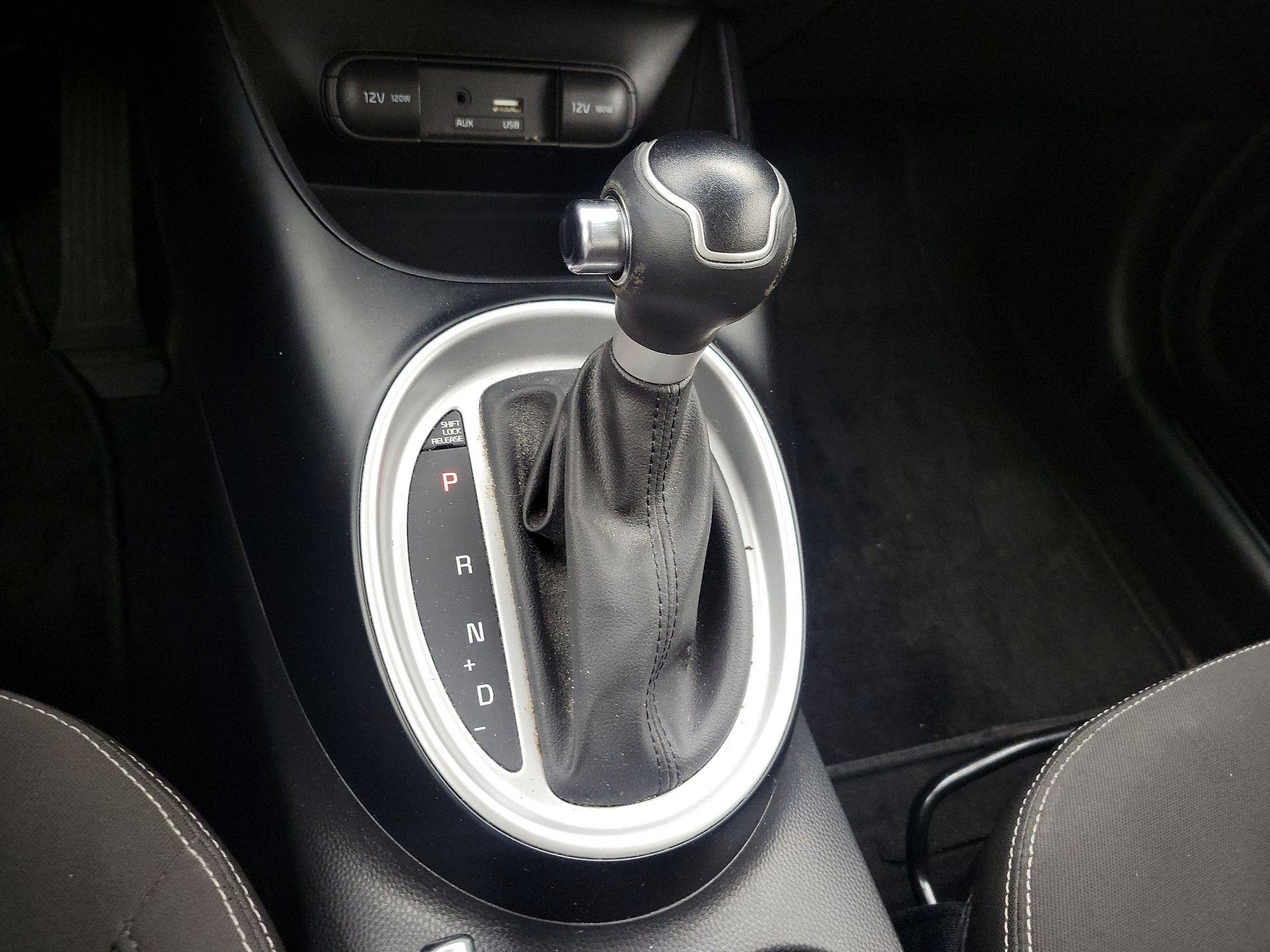 Thumbnail: 2016 Kia Soul - 16