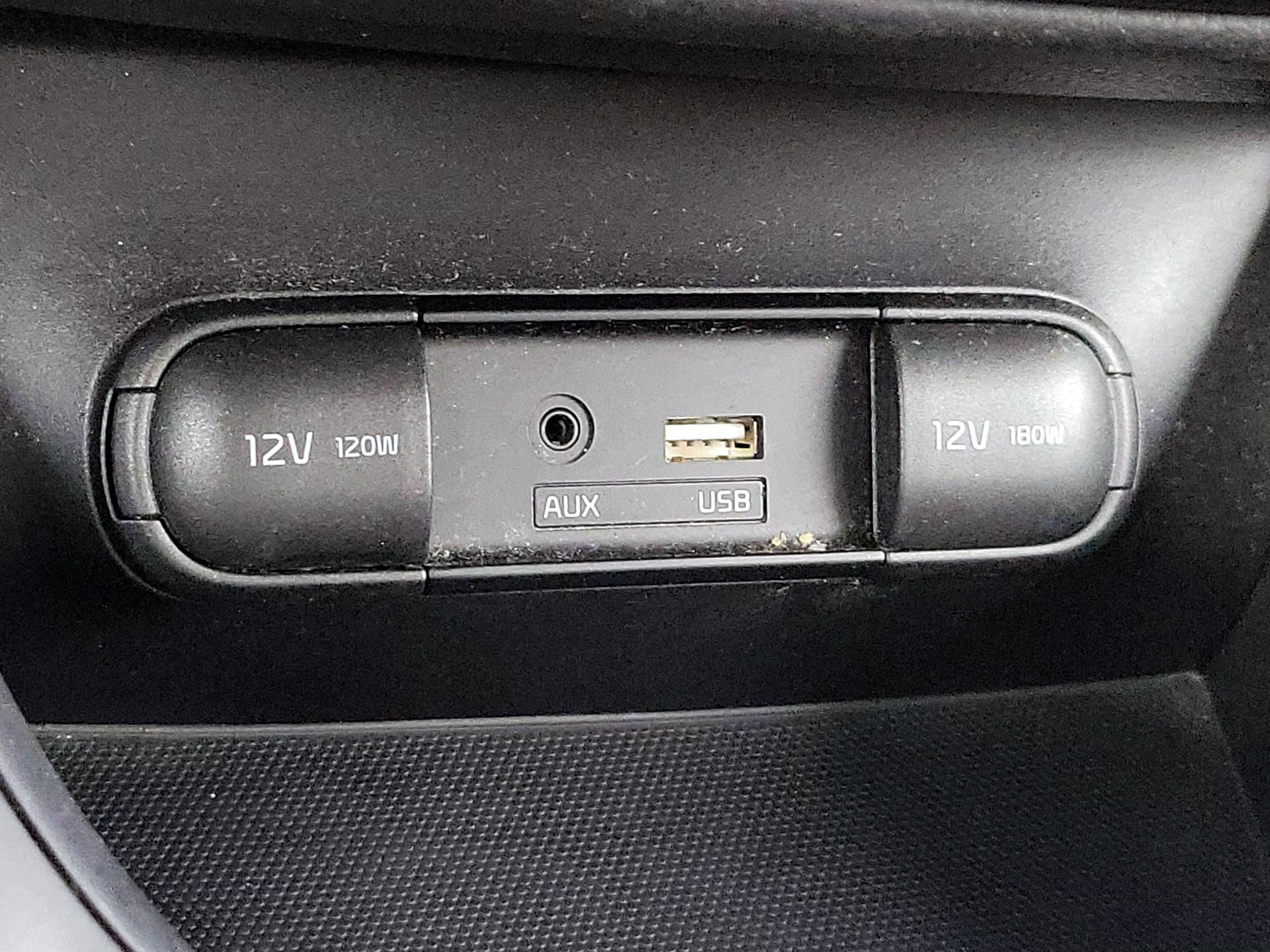 Thumbnail: 2016 Kia Soul - 17