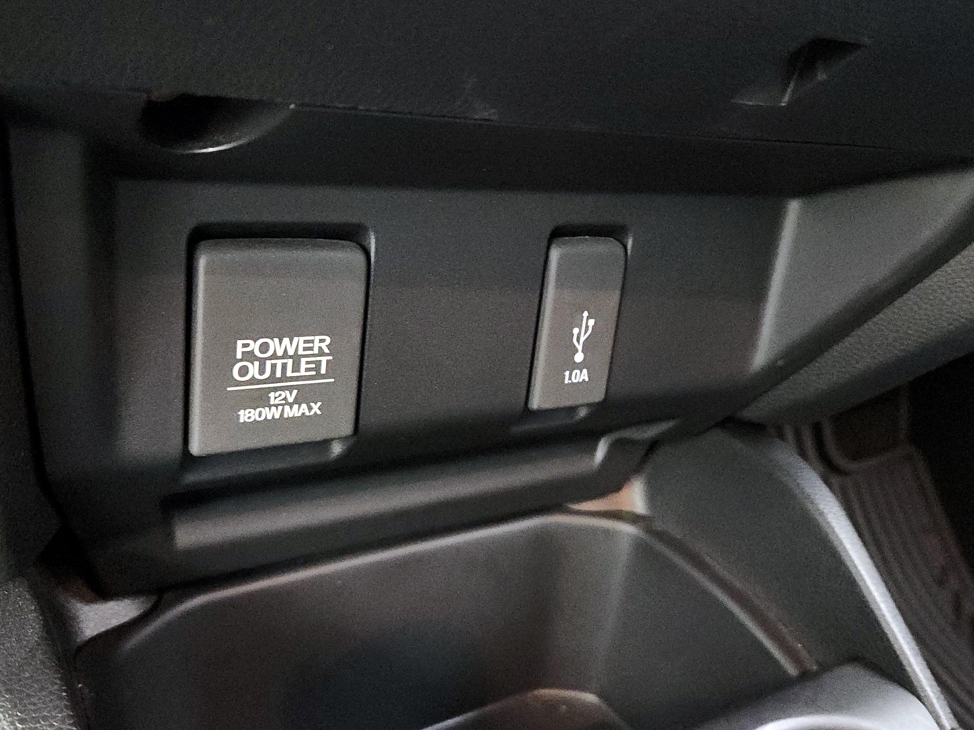 Thumbnail: 2019 Honda Fit - 18