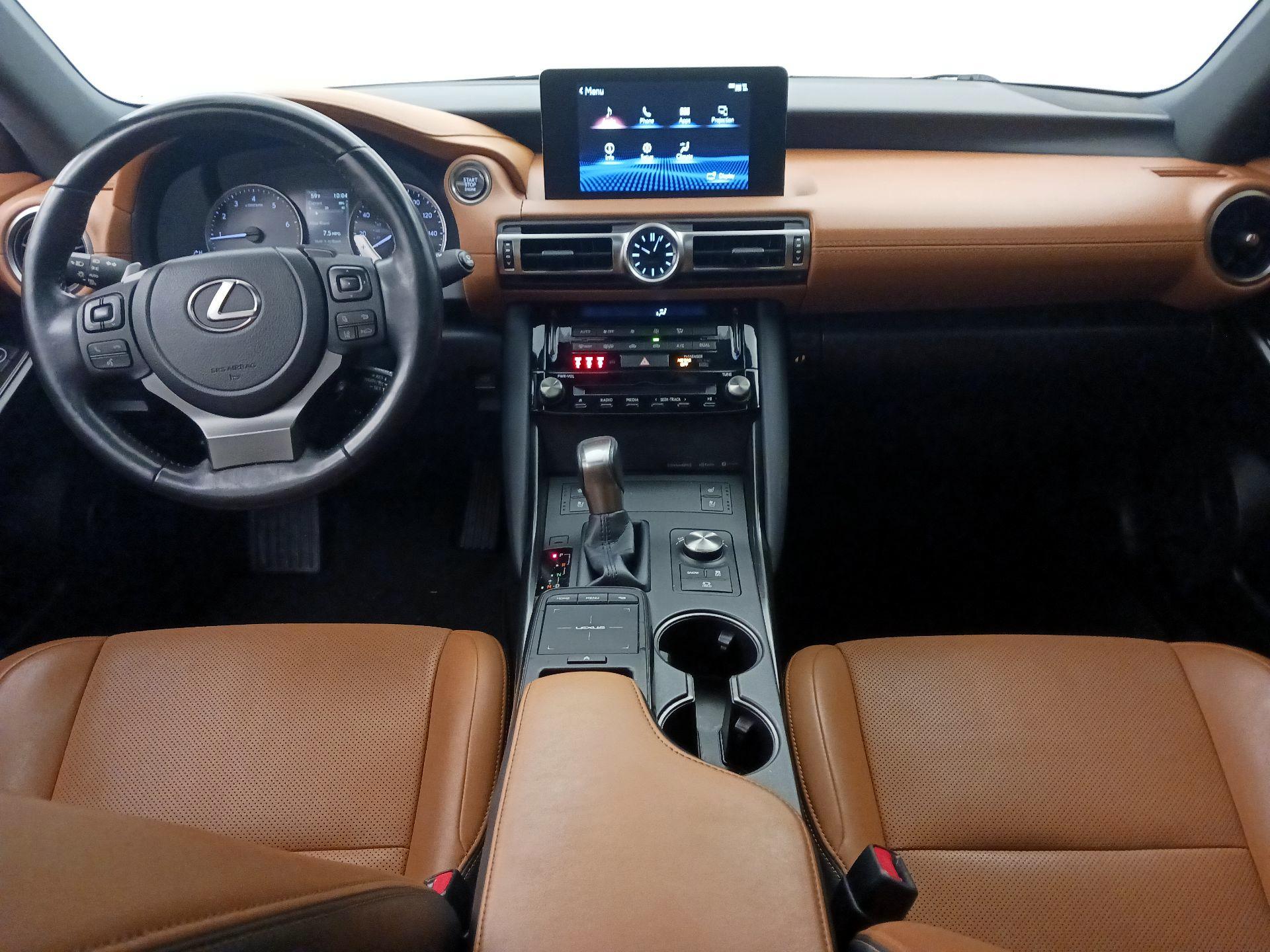 Thumbnail: 2021 Lexus IS - 9