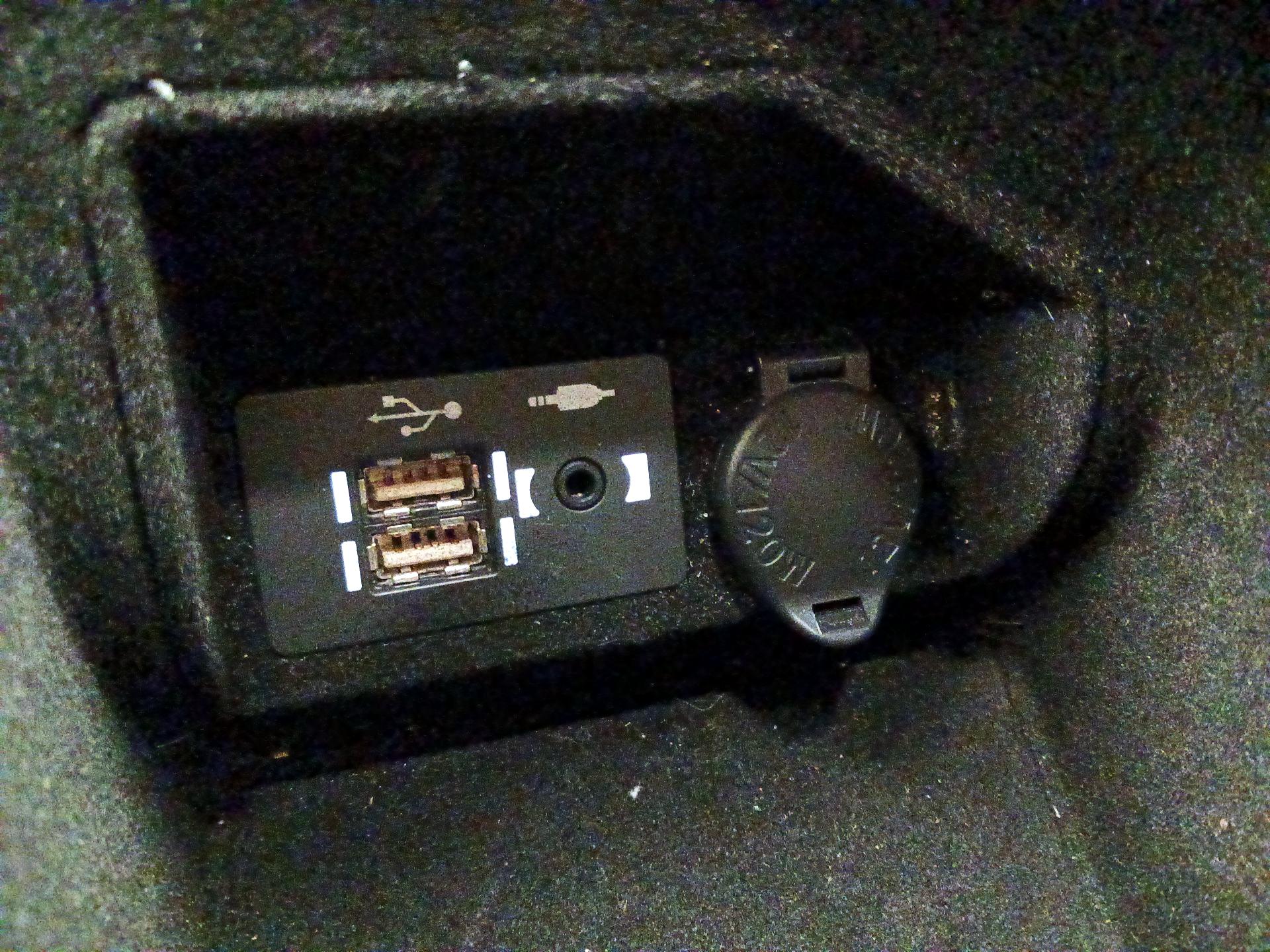 Thumbnail: 2021 Lexus IS - 18