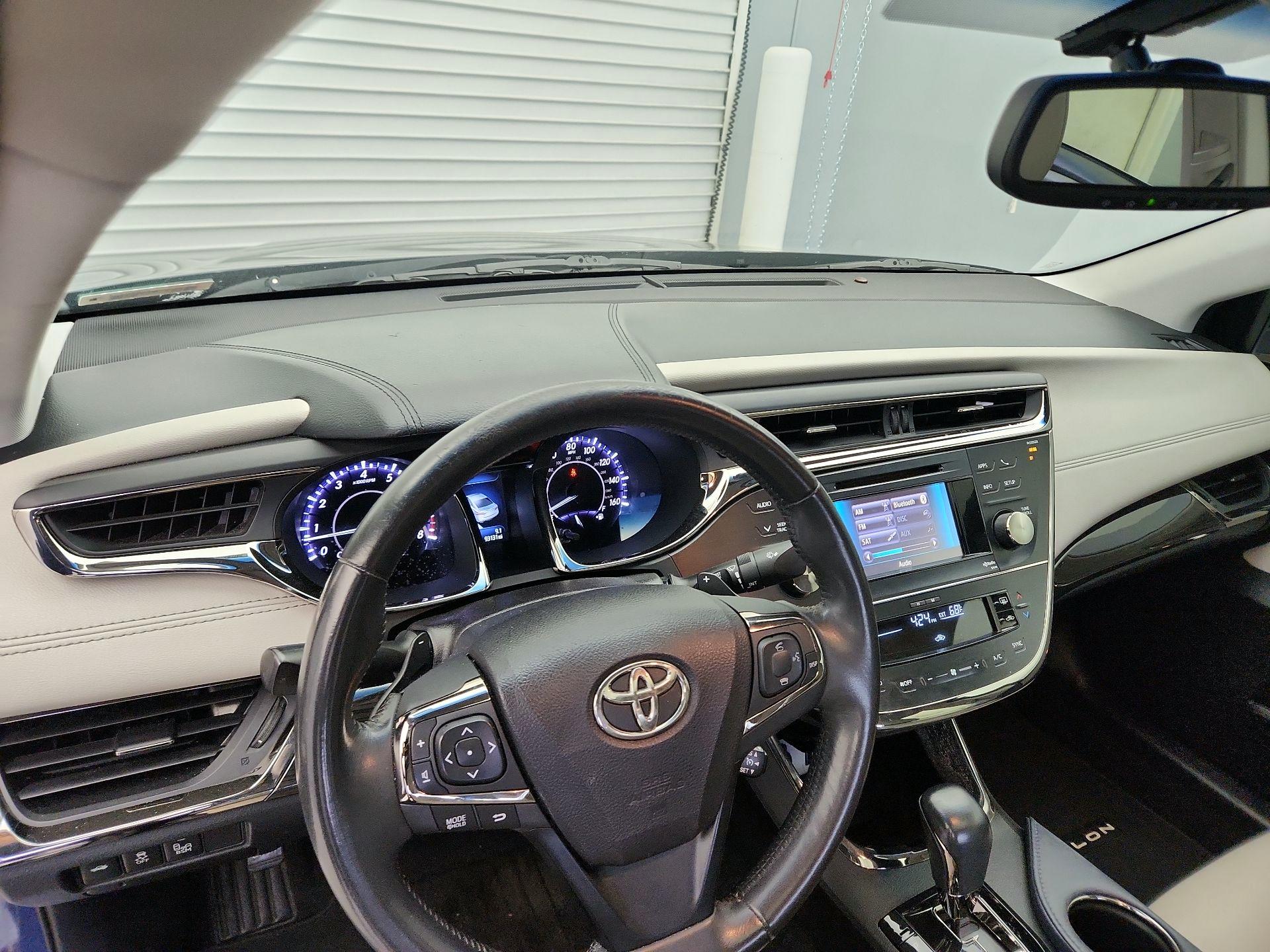 Thumbnail: 2014 Toyota Avalon - 9