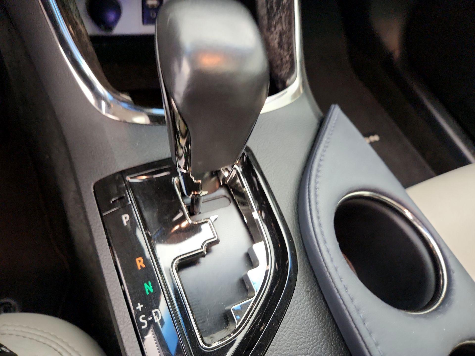 Thumbnail: 2014 Toyota Avalon - 17