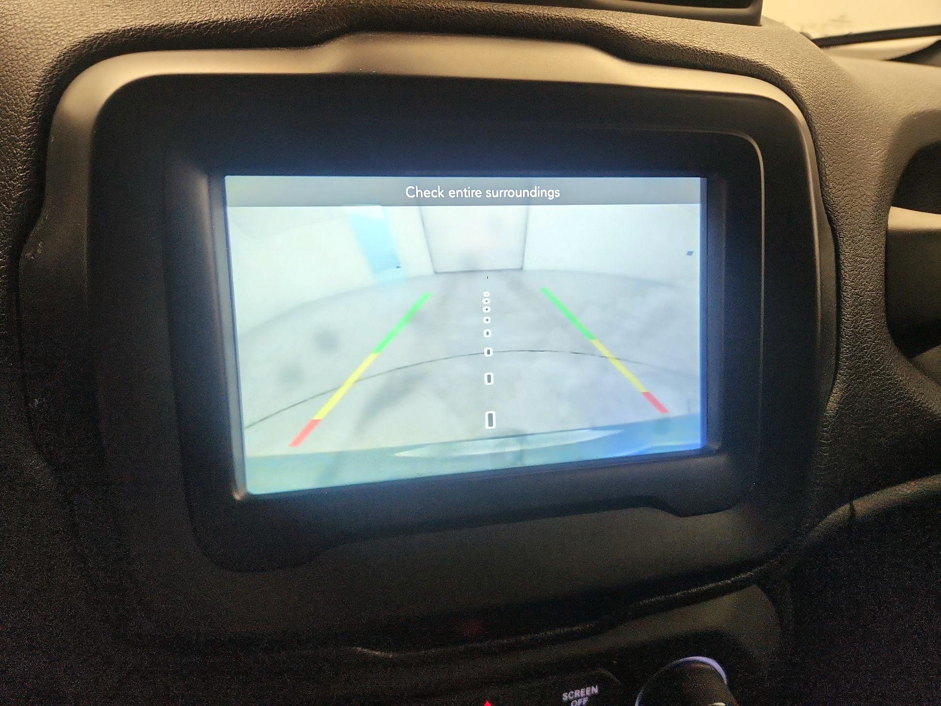 Thumbnail: 2018 Jeep Renegade - 14