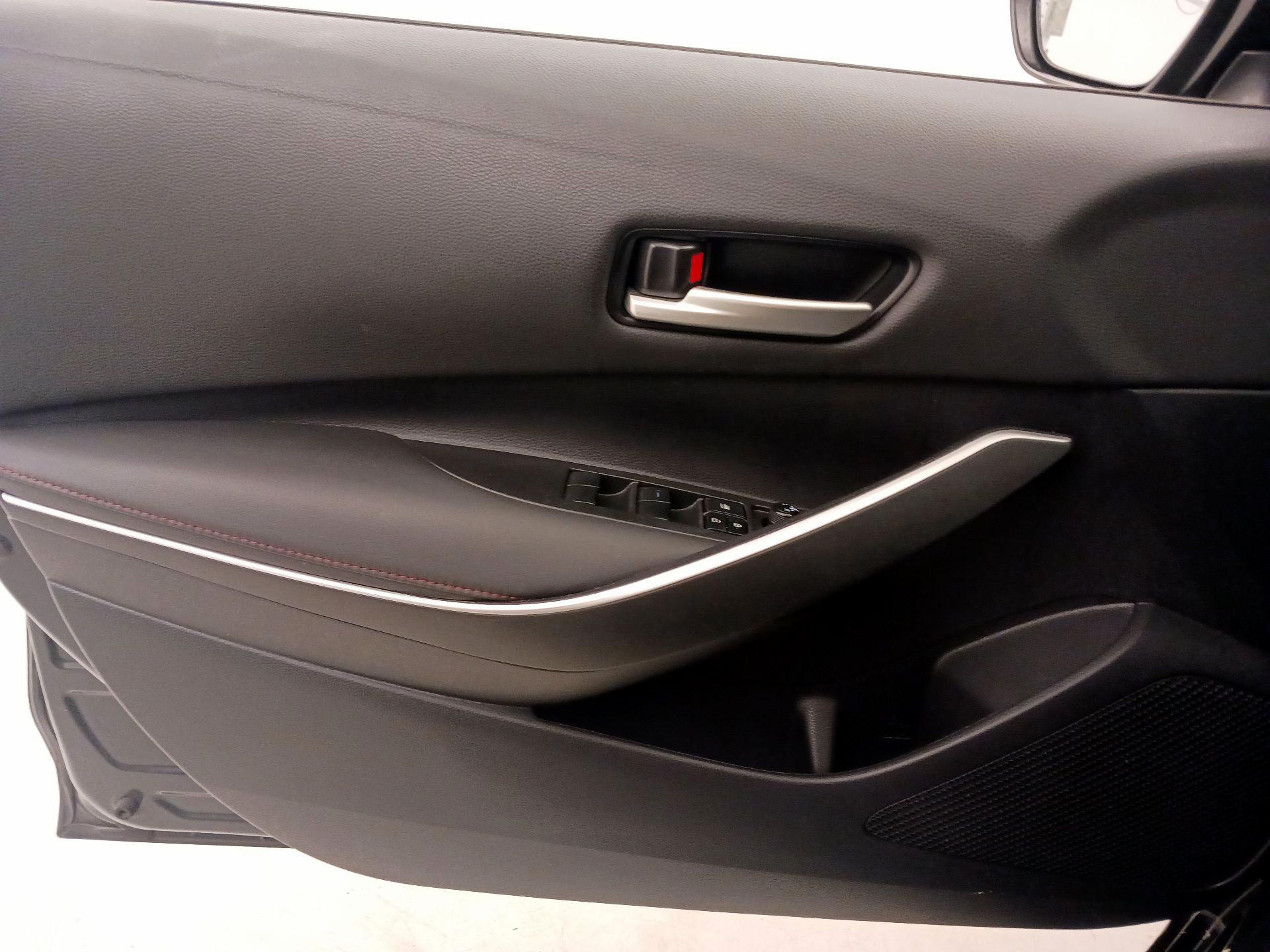 Thumbnail: 2024 Toyota Corolla - 12