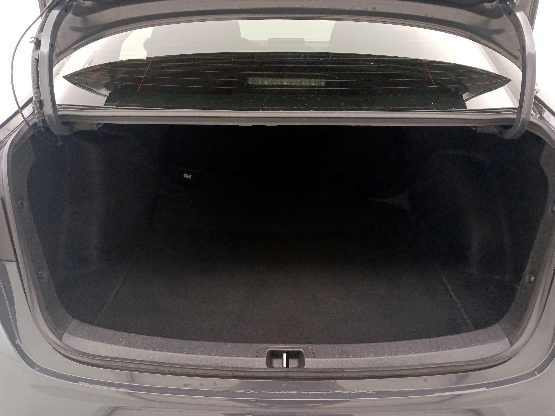 Thumbnail: 2024 Toyota Corolla - 20