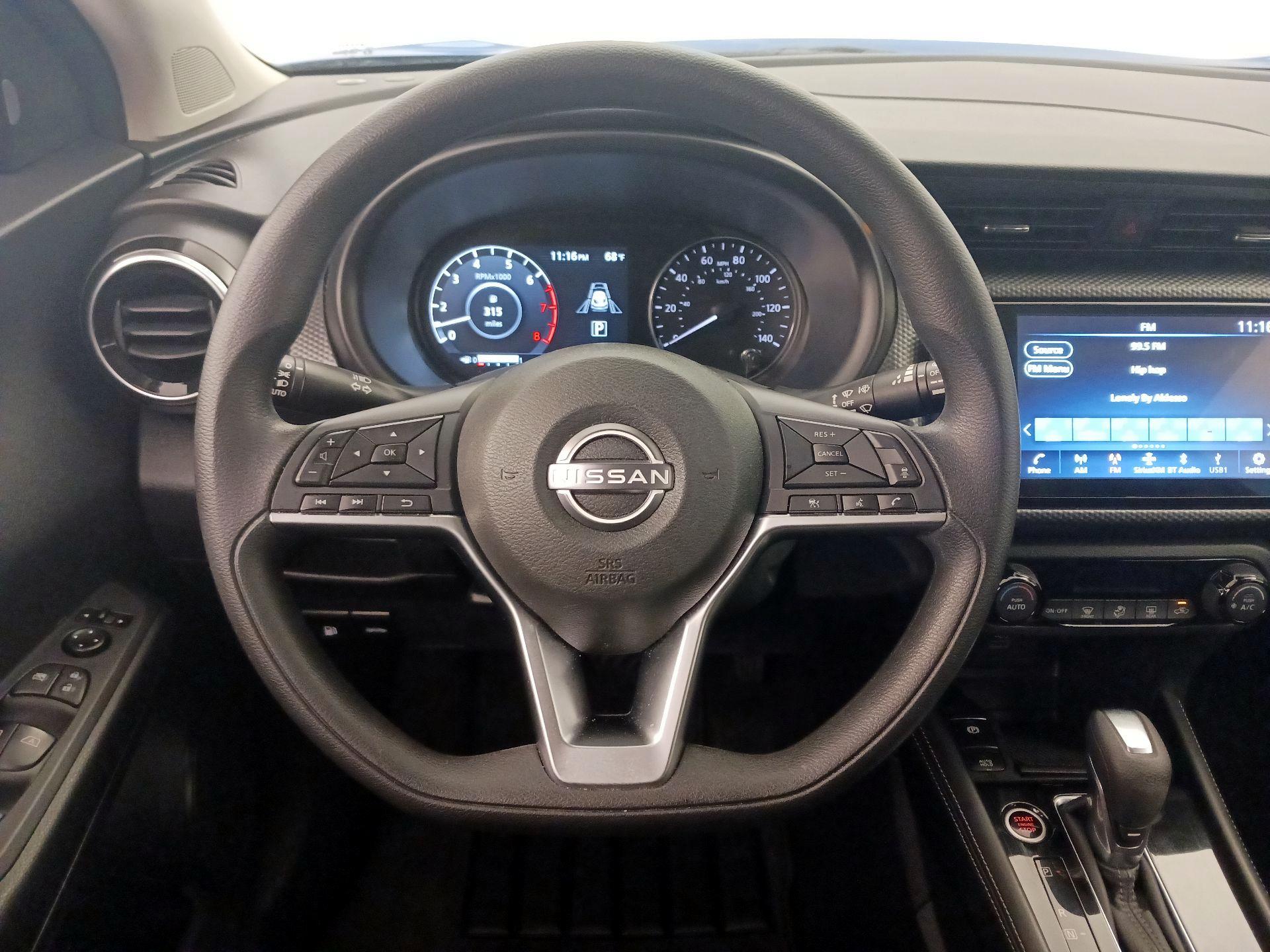 Thumbnail: 2022 Nissan Kicks - 10