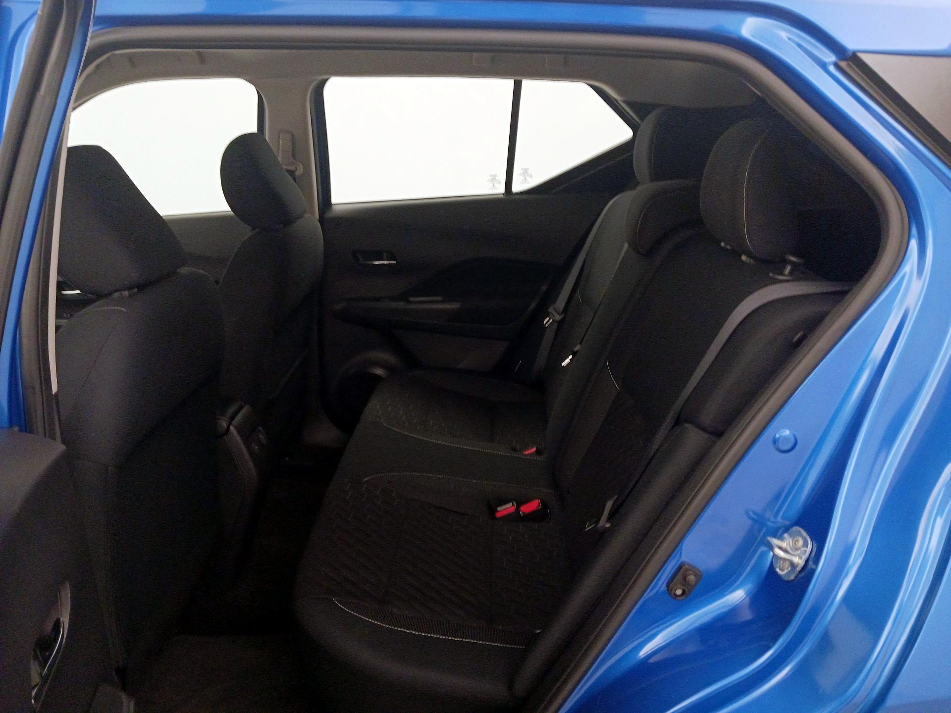 Thumbnail: 2022 Nissan Kicks - 18