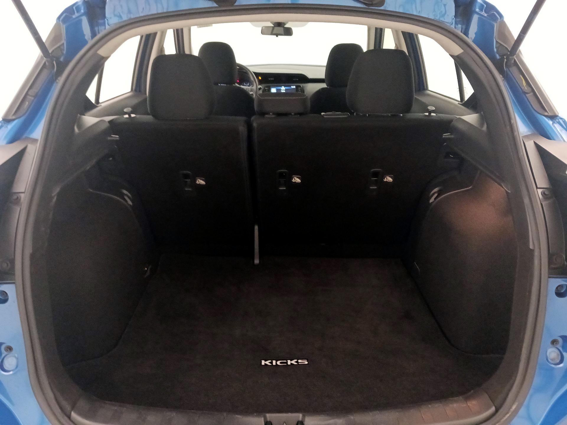 Thumbnail: 2022 Nissan Kicks - 19