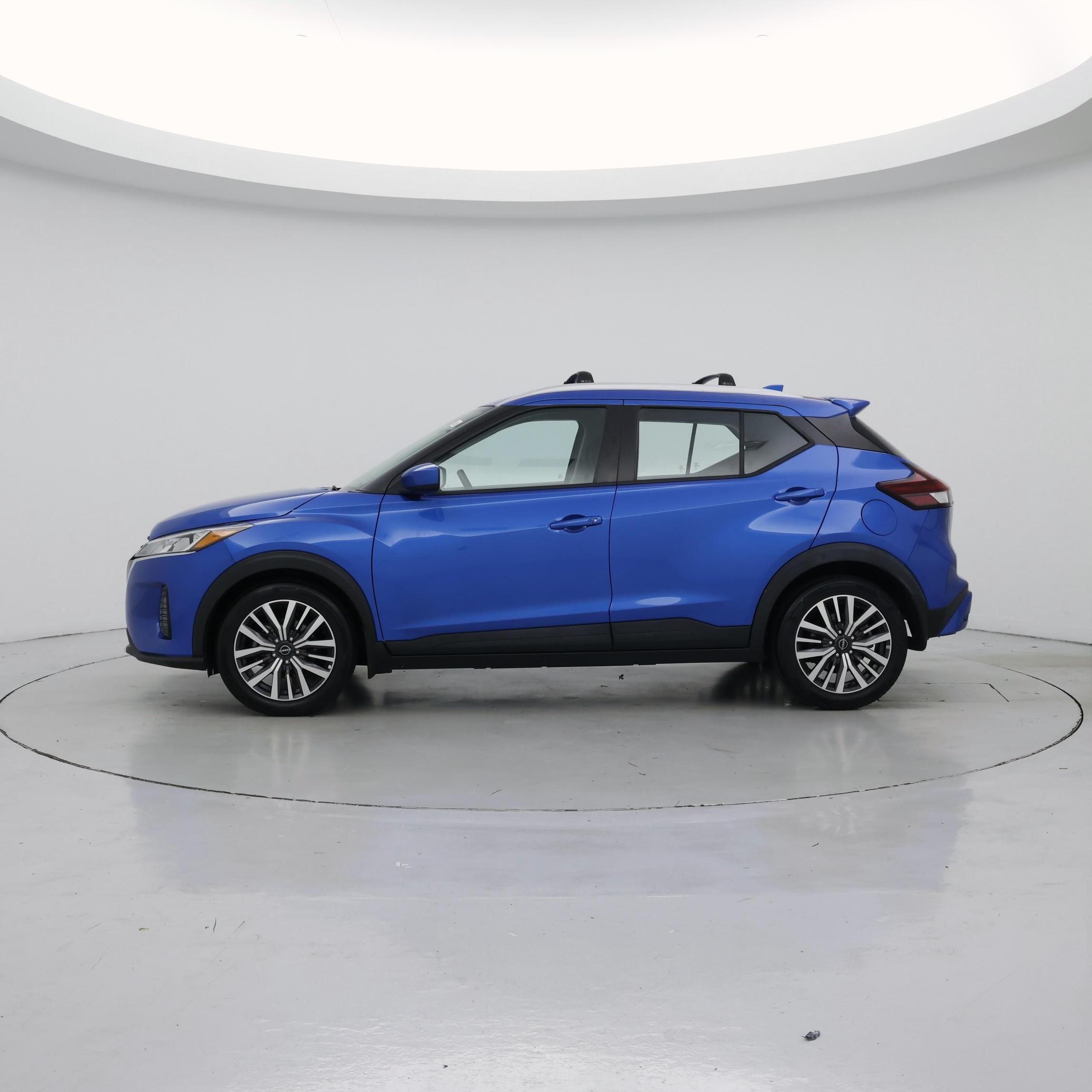 Thumbnail: 2022 Nissan Kicks - 3