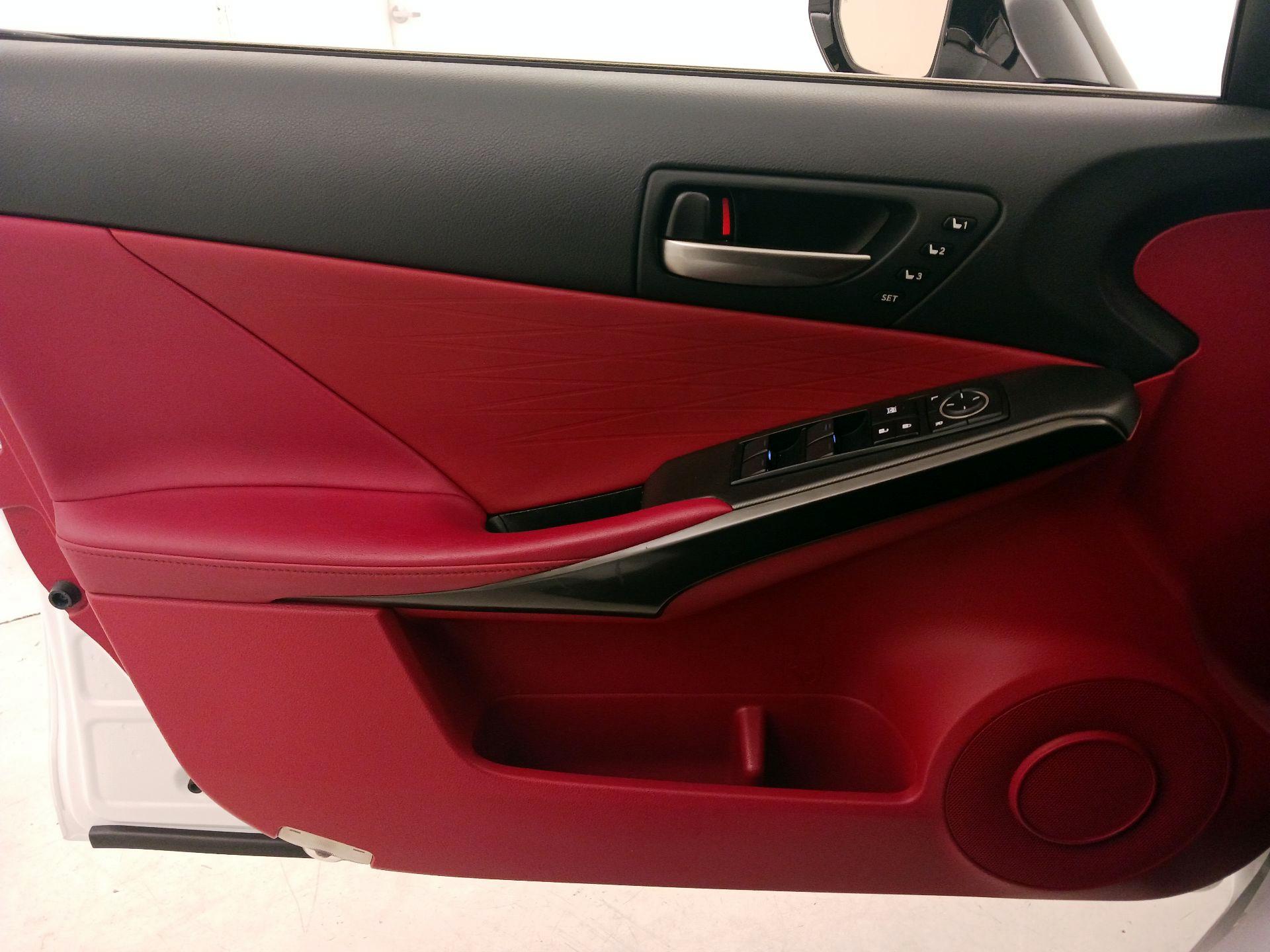 Thumbnail: 2022 Lexus IS - 12