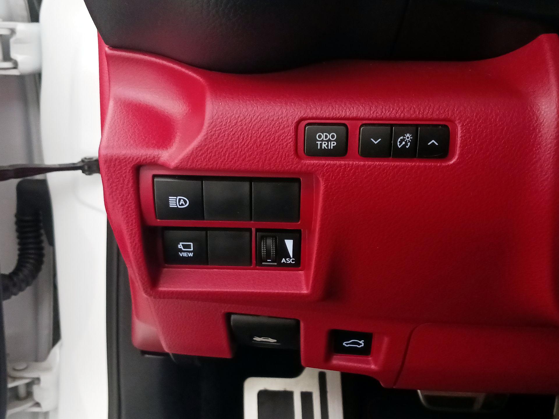 Thumbnail: 2022 Lexus IS - 13