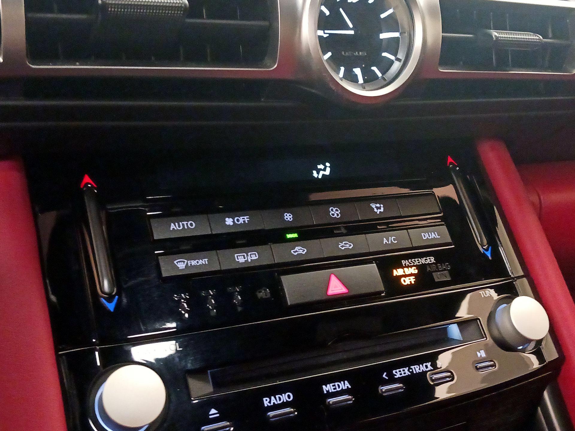 Thumbnail: 2022 Lexus IS - 17