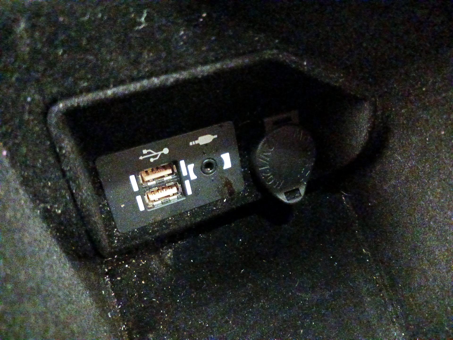 Thumbnail: 2022 Lexus IS - 19