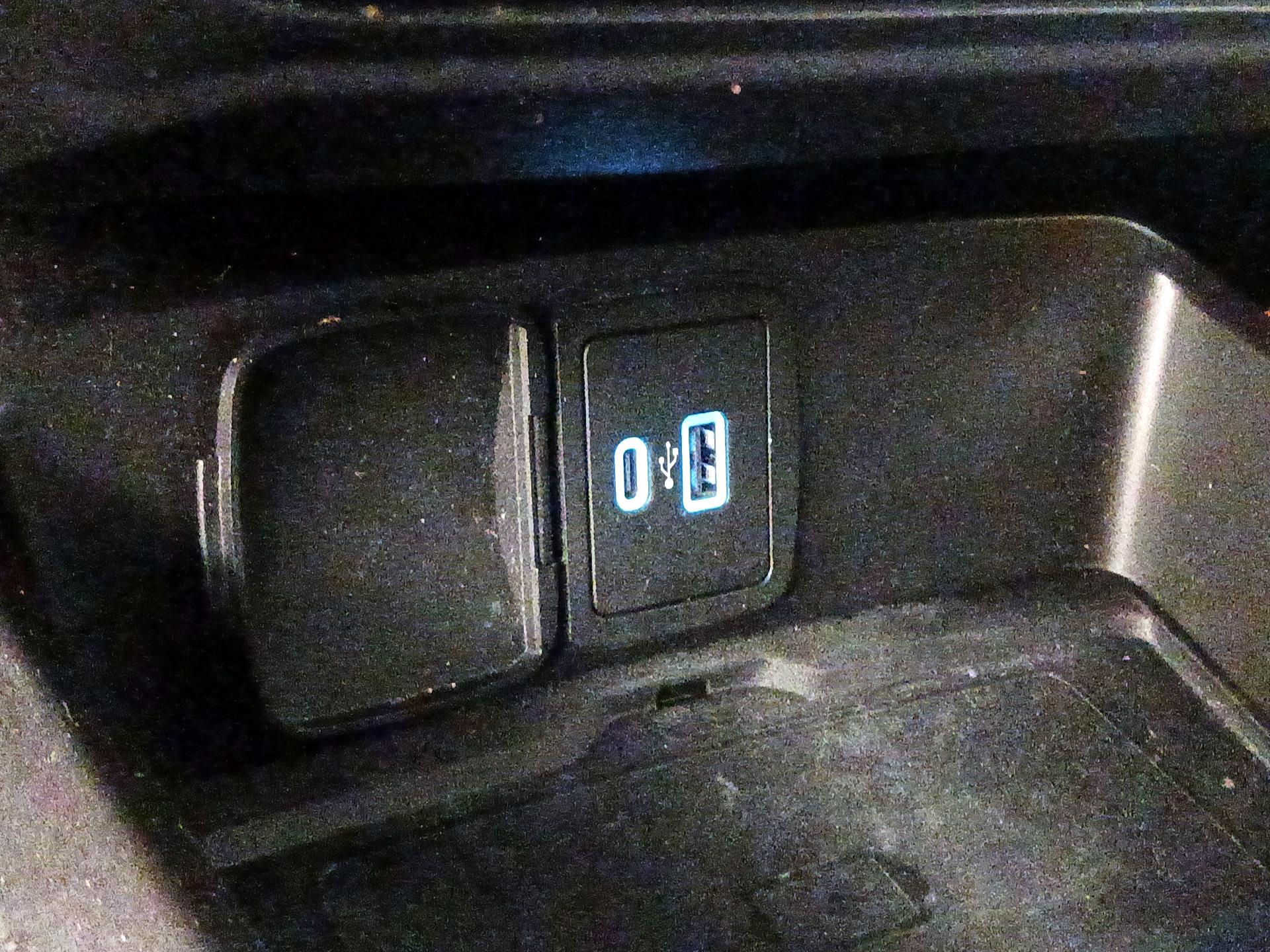 Thumbnail: 2022 Ford Bronco - 19