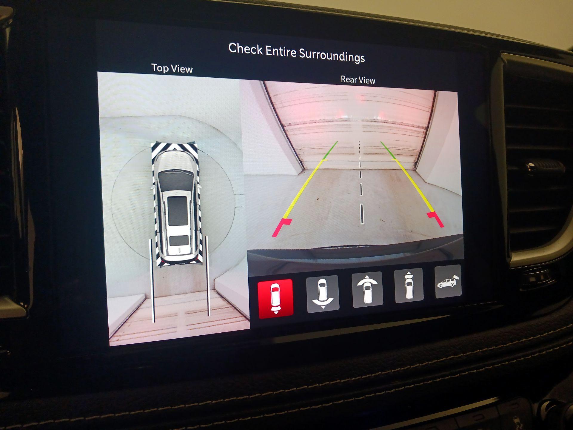 Thumbnail: 2023 Chrysler Pacifica - 14