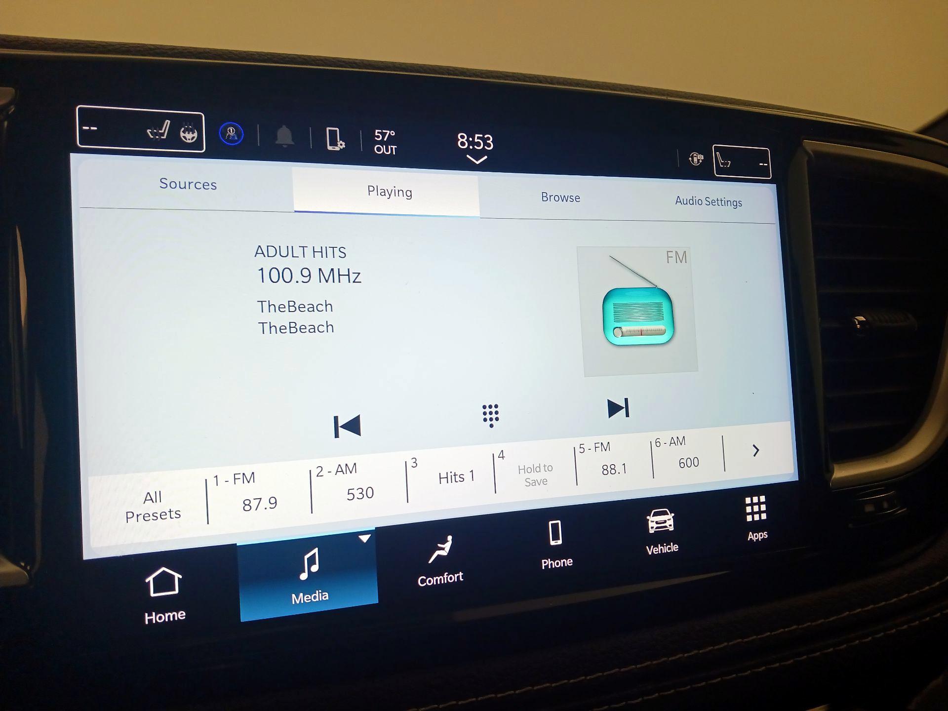 Thumbnail: 2023 Chrysler Pacifica - 15