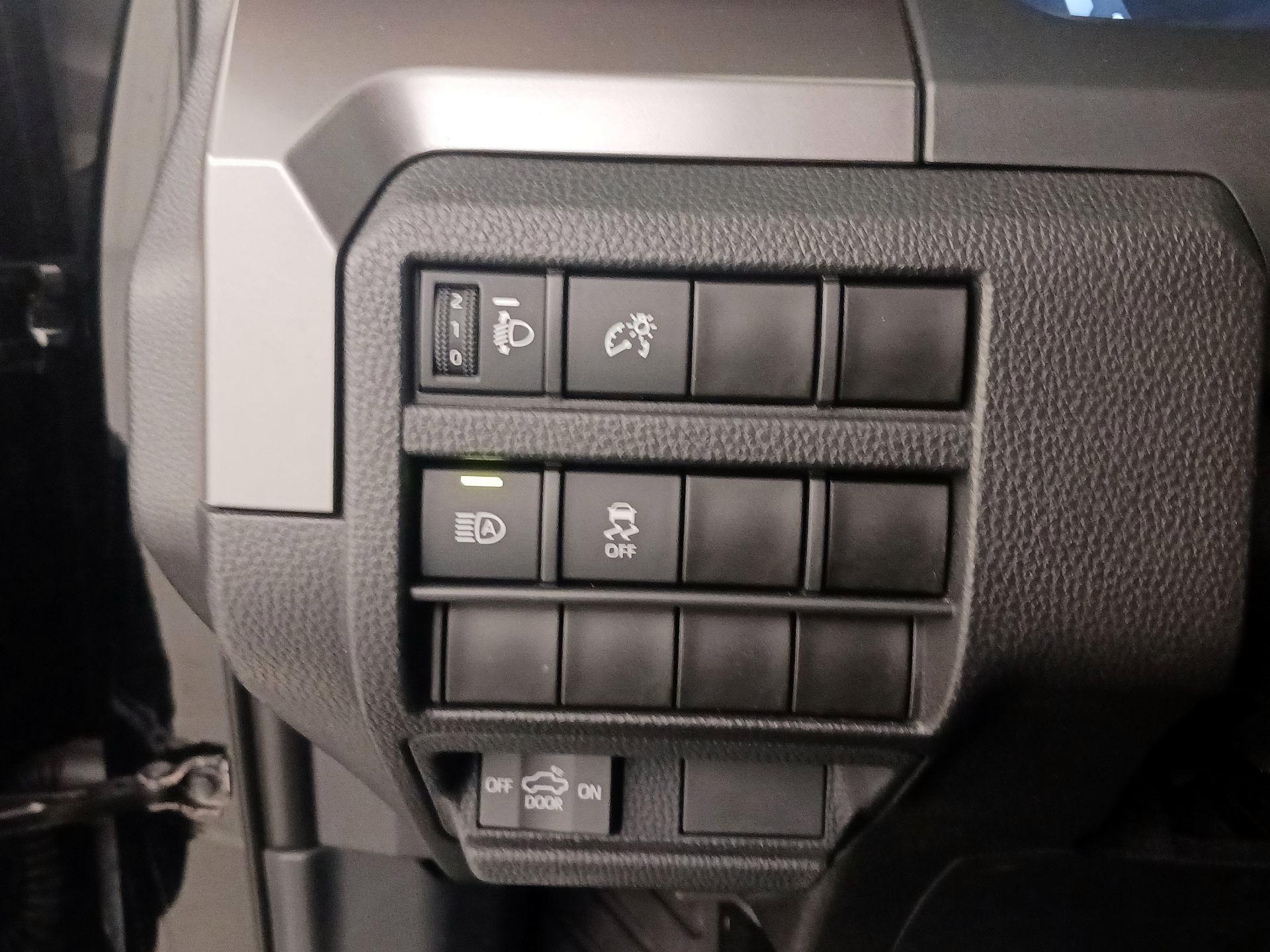 Thumbnail: 2024 Toyota Tacoma - 13