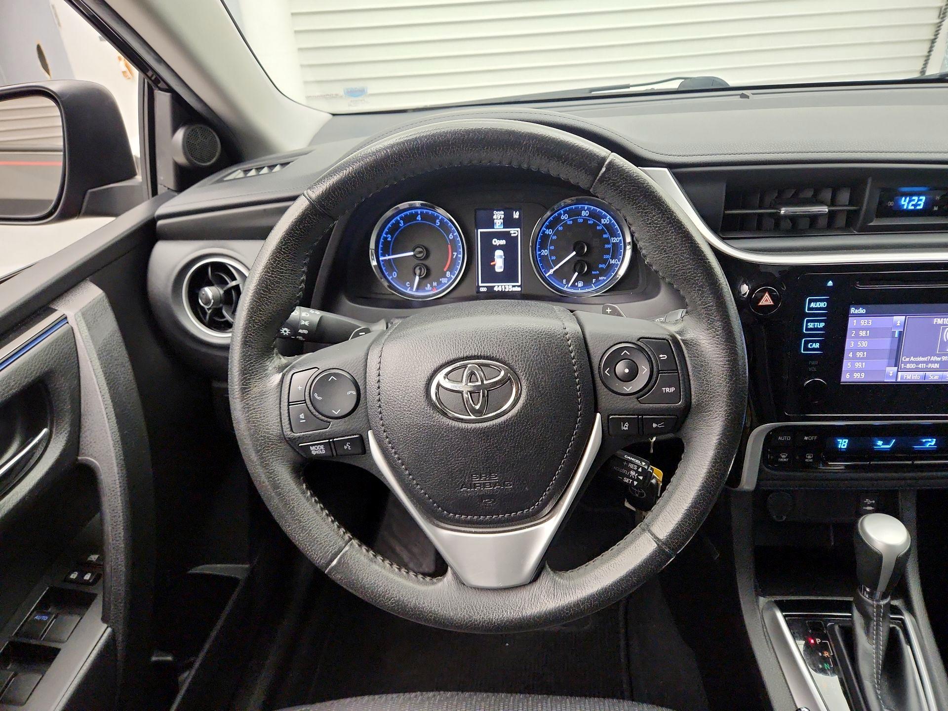 Thumbnail: 2019 Toyota Corolla - 10