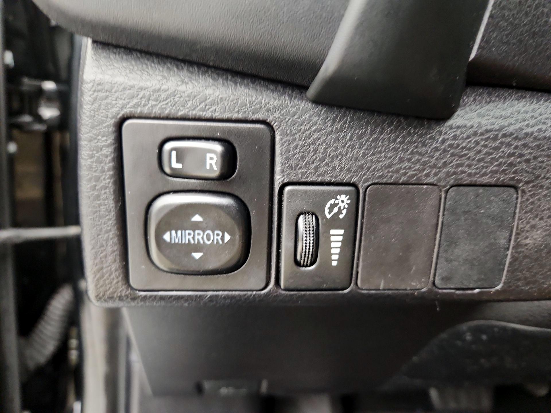 Thumbnail: 2019 Toyota Corolla - 13