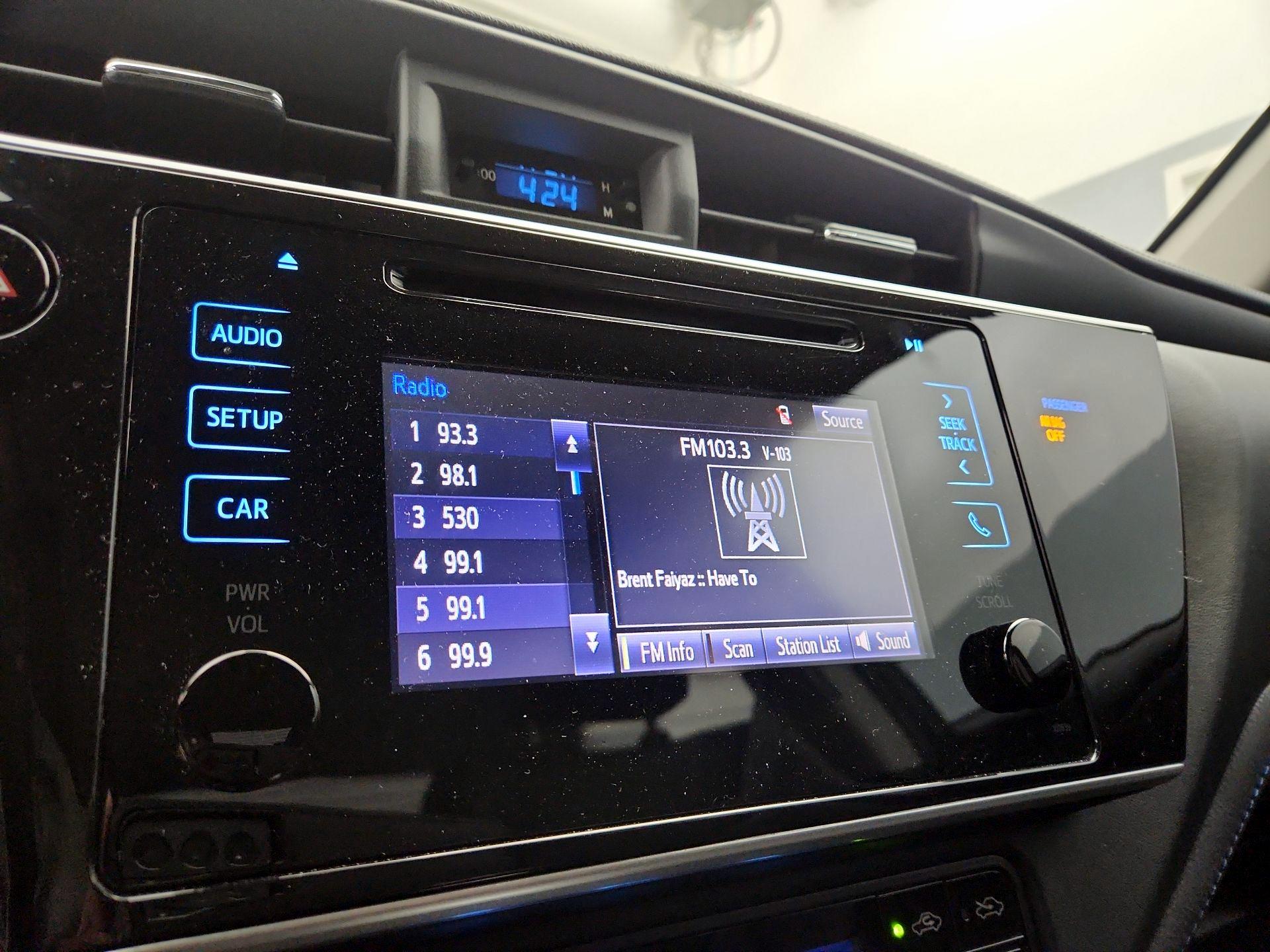 Thumbnail: 2019 Toyota Corolla - 15