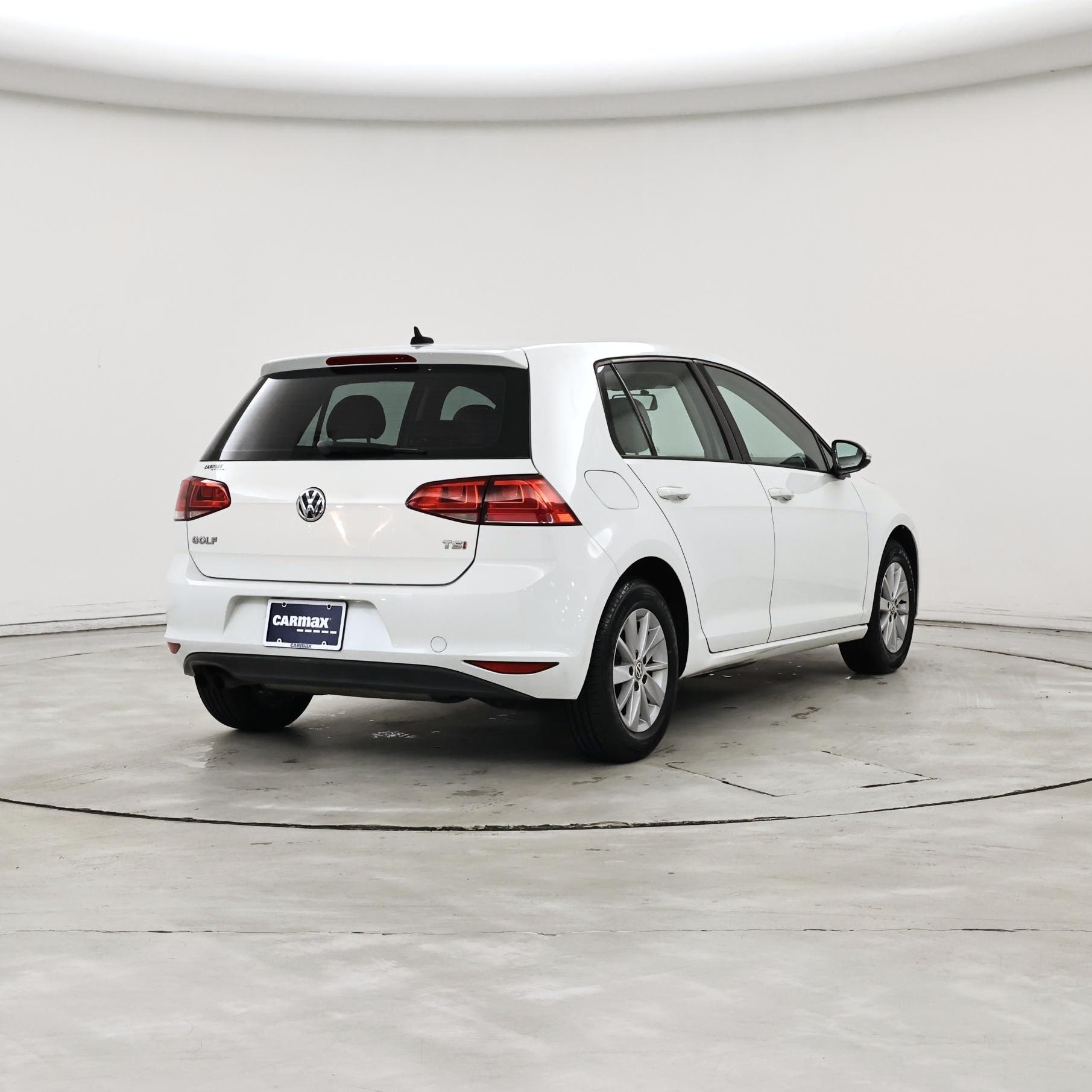 Thumbnail: 2016 Volkswagen Golf - 8