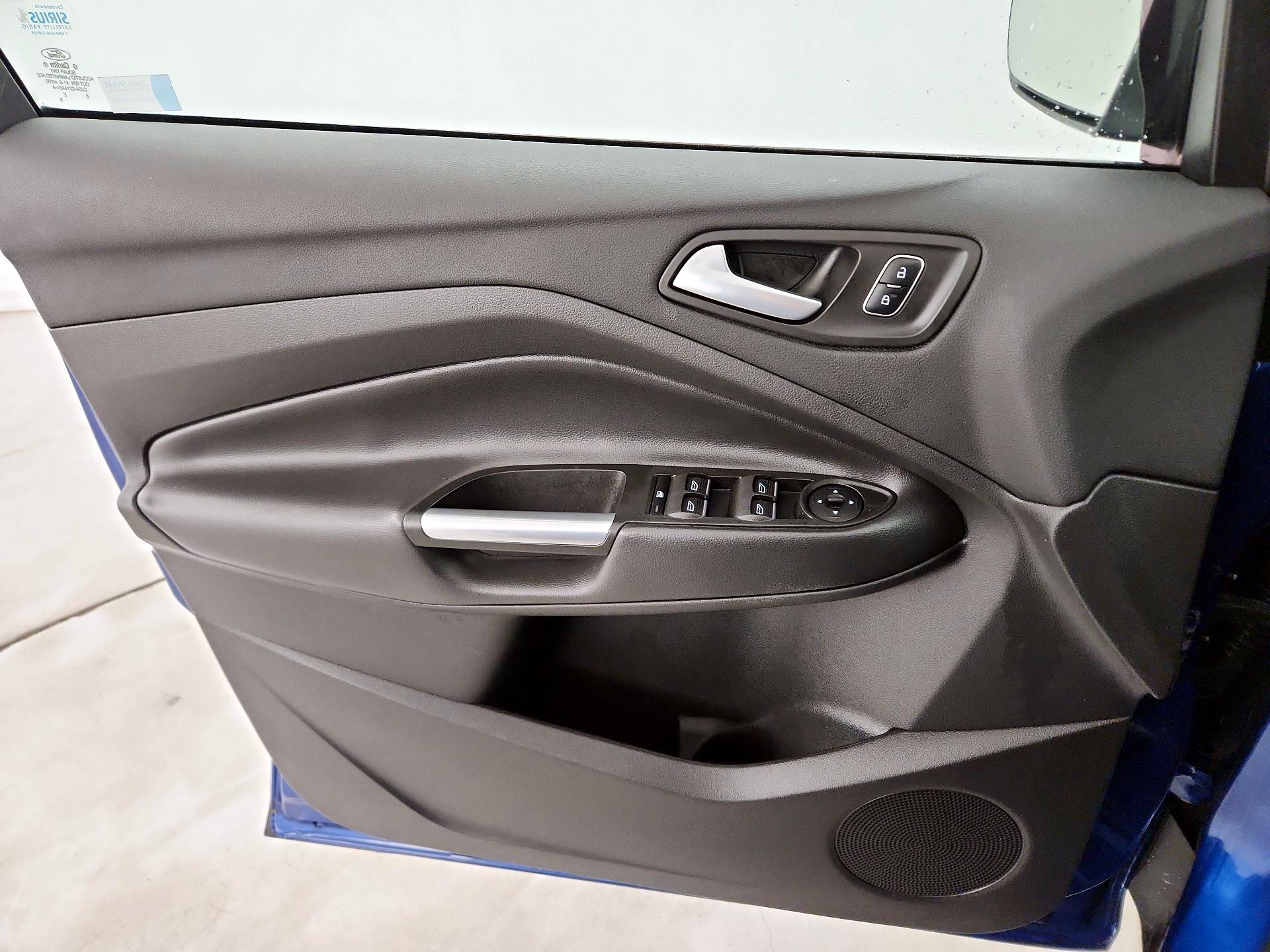 Thumbnail: 2017 Ford Escape - 12