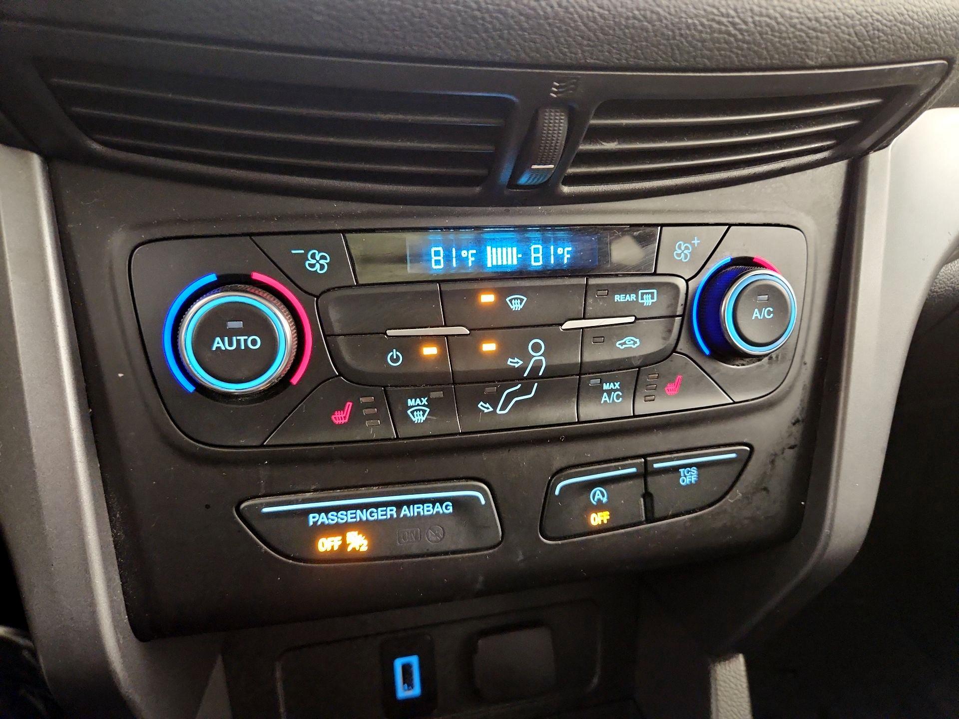 Thumbnail: 2017 Ford Escape - 17